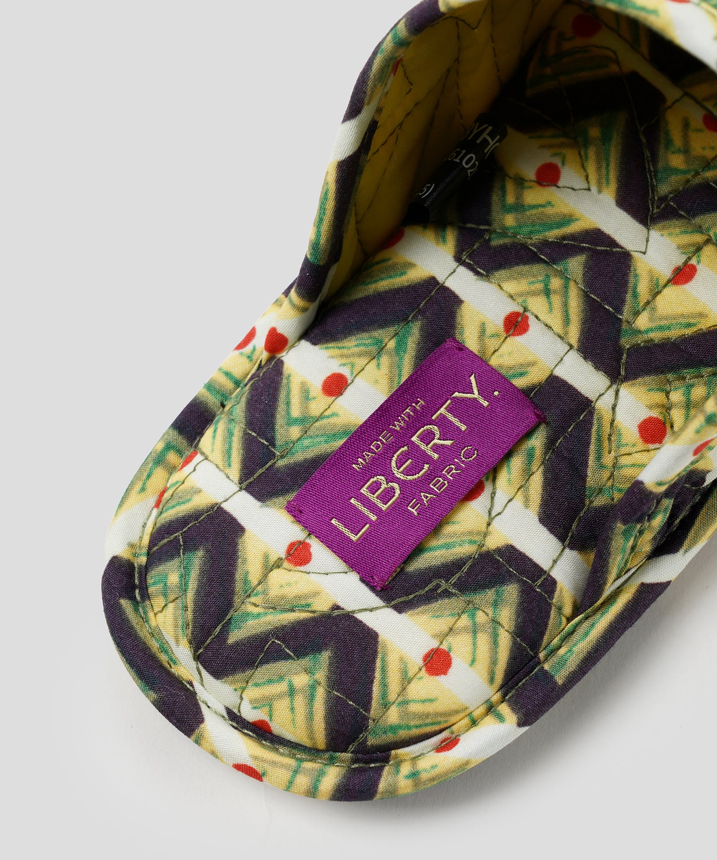 HOME Geo Nest Slippers