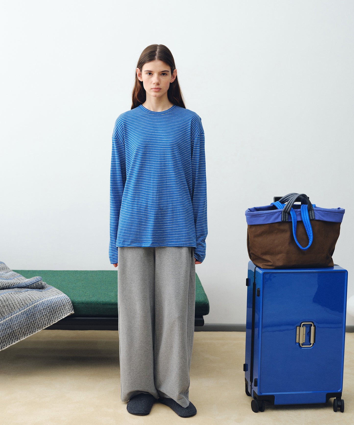 HOME Timeless Simple Tote Bag