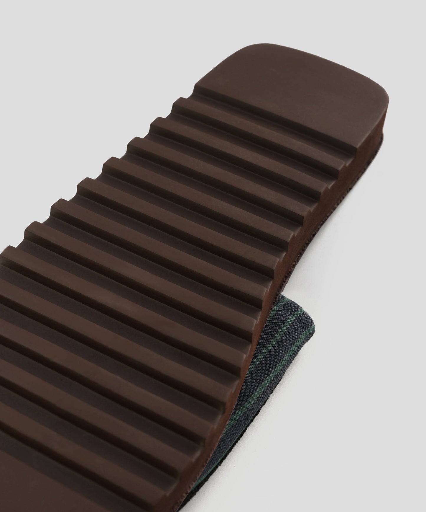 HOME Retro Striped Slides