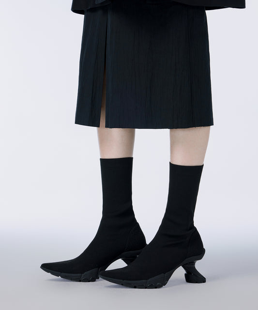 Pointed-toe Knit Ankle Boots