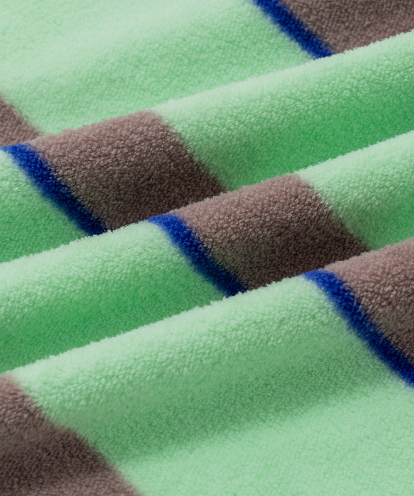 HOME Compact Fluffy Blanket Towel