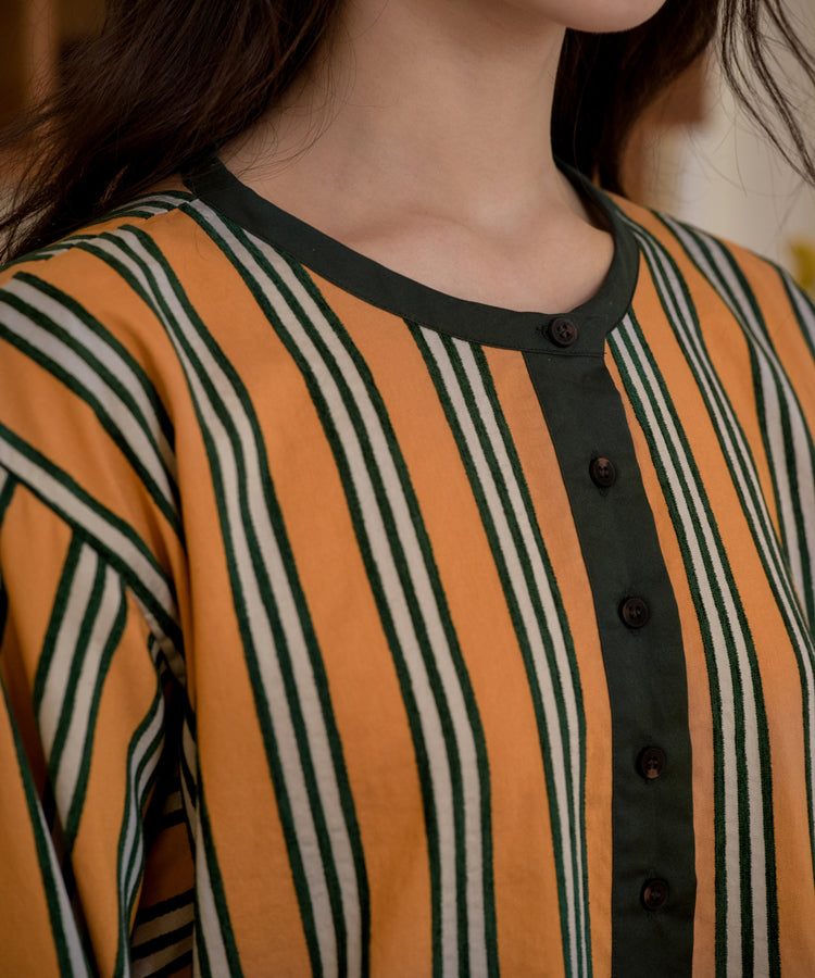 HOME Striped Round -collar Top