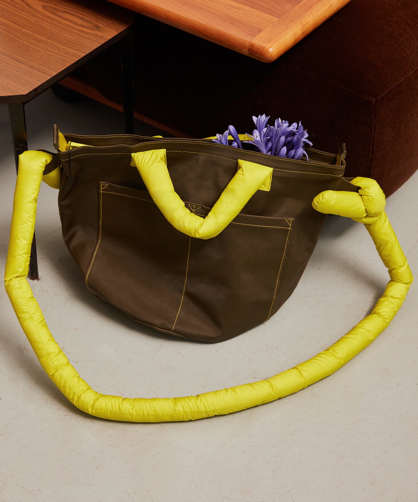 HOME Knotted Double-strap 3D Cylinder Tote Bag