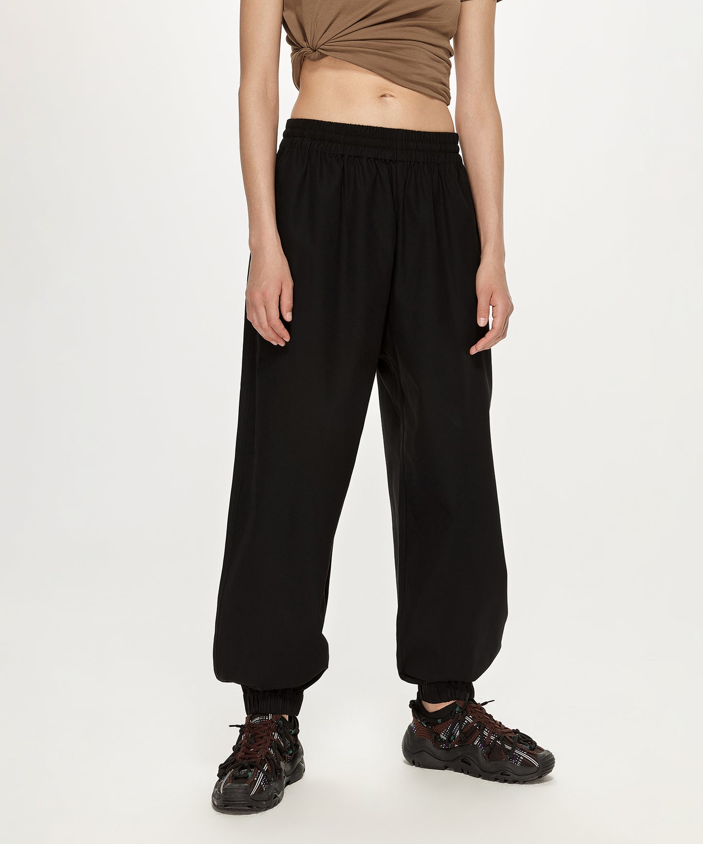 Comfortable & Versatile Elasted-waist Cotton Track Pants