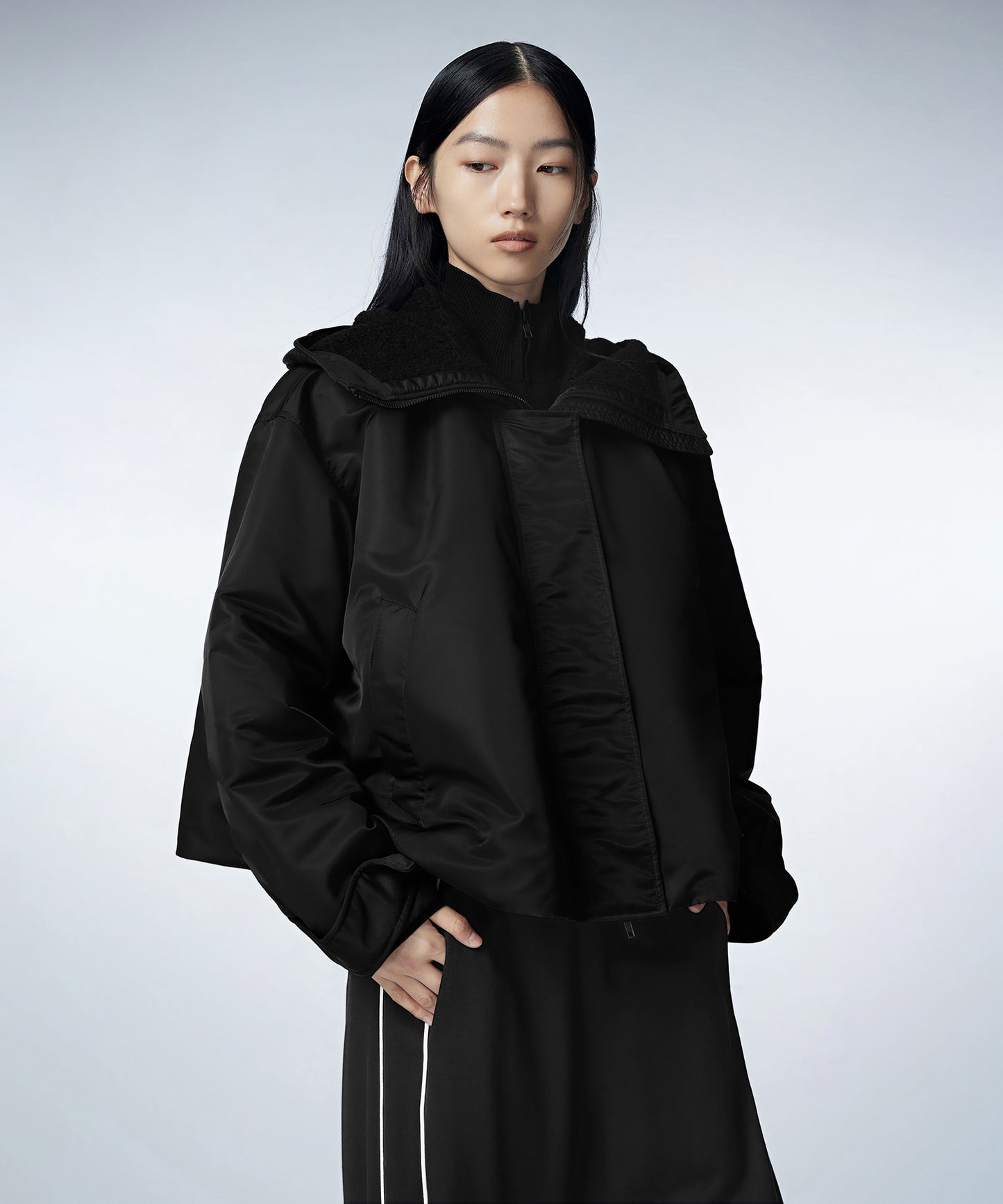 Oversized Cropped Hooded Down Jacket