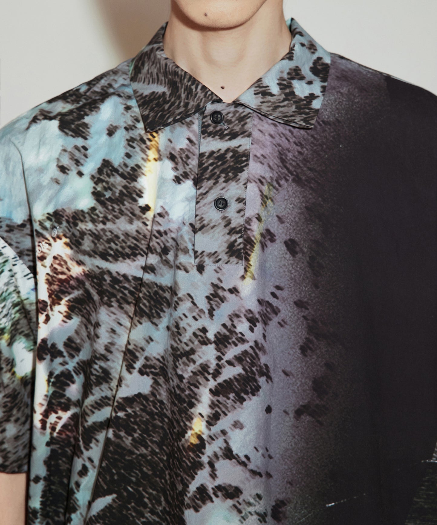 [CROQUIS]
Botanical Galaxy-print Oversized Pullover Shirt