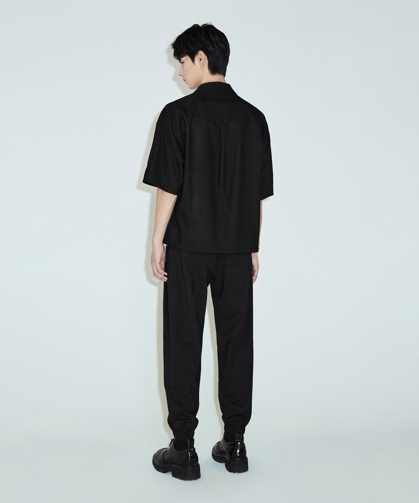 [CROQUIS]Sporty Stretch-nylon Relaxed Trousers