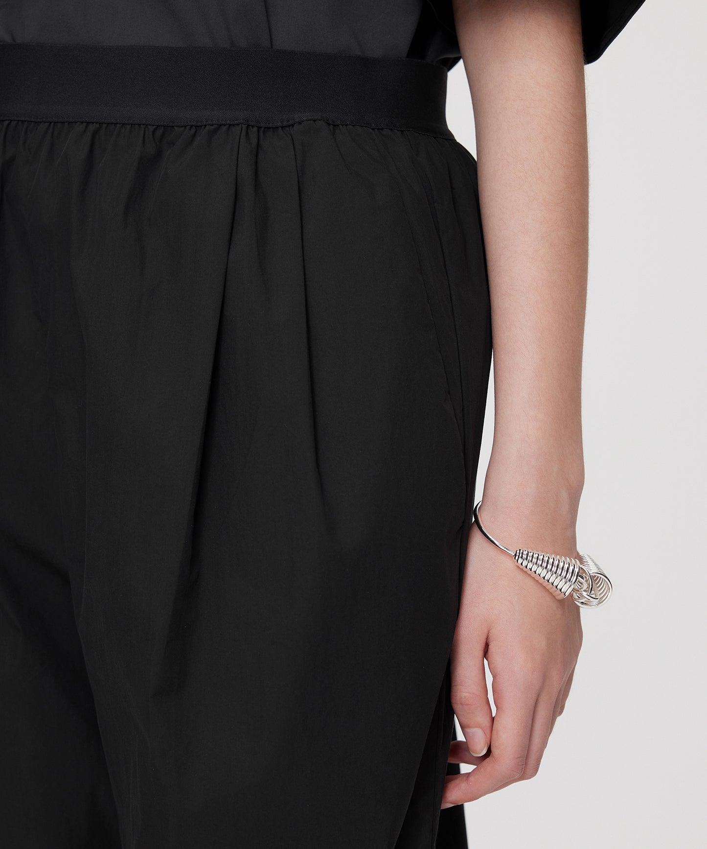 Front-seam Wide-leg Trousers