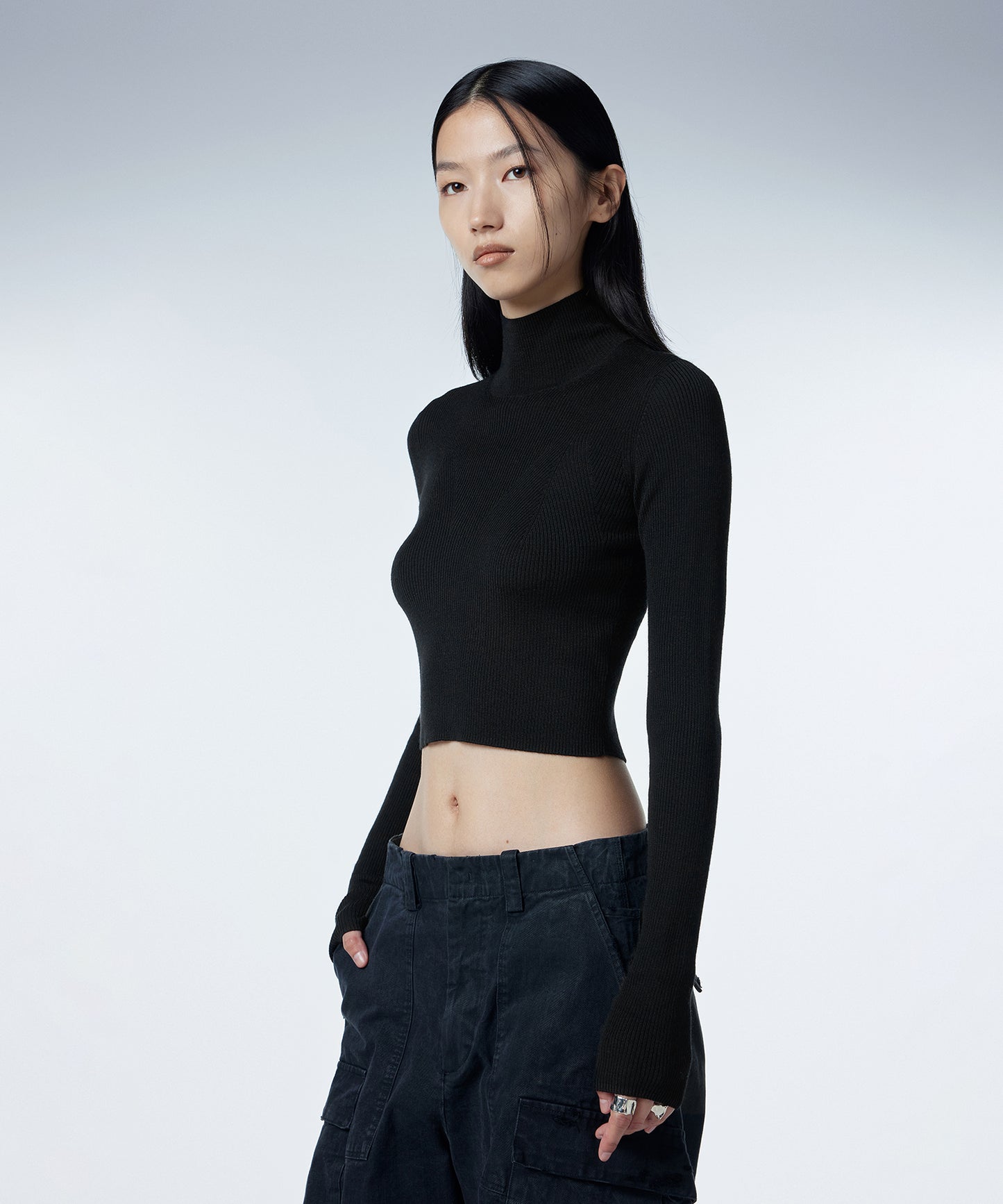 Slim-Fit Cropped Sweater