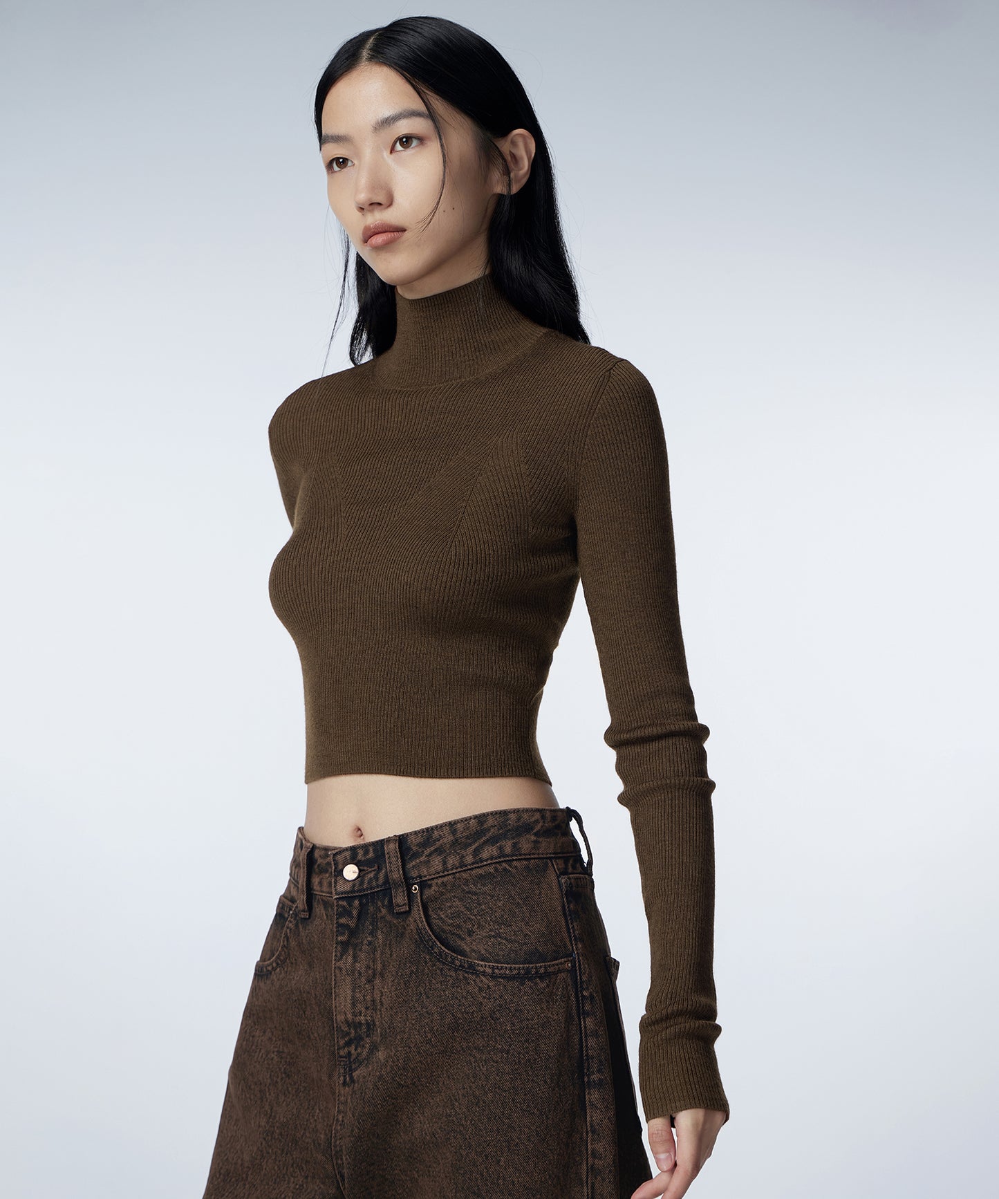 Slim-Fit Cropped Sweater