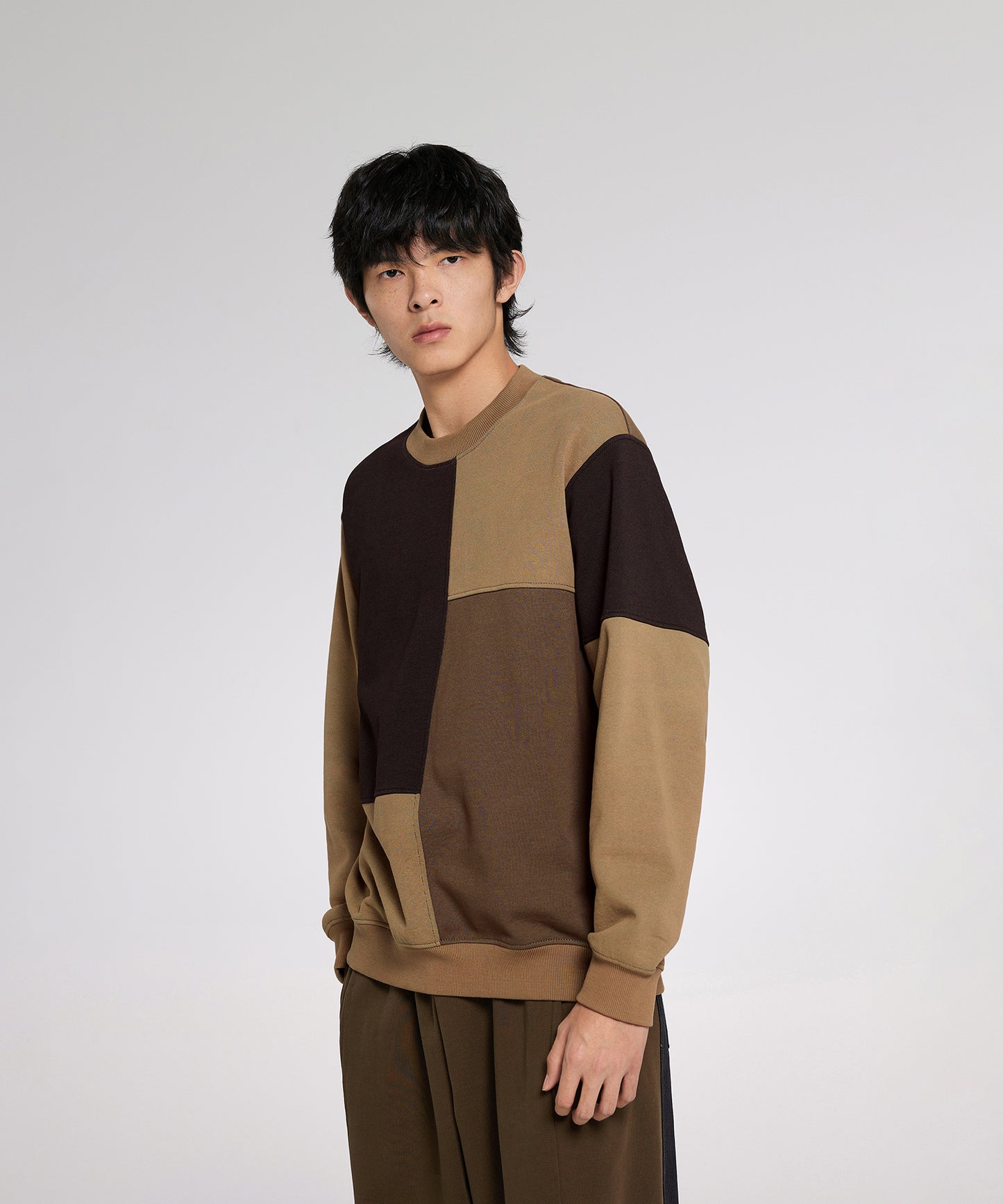 [CROQUIS]Color-block Warm Sweatshirt