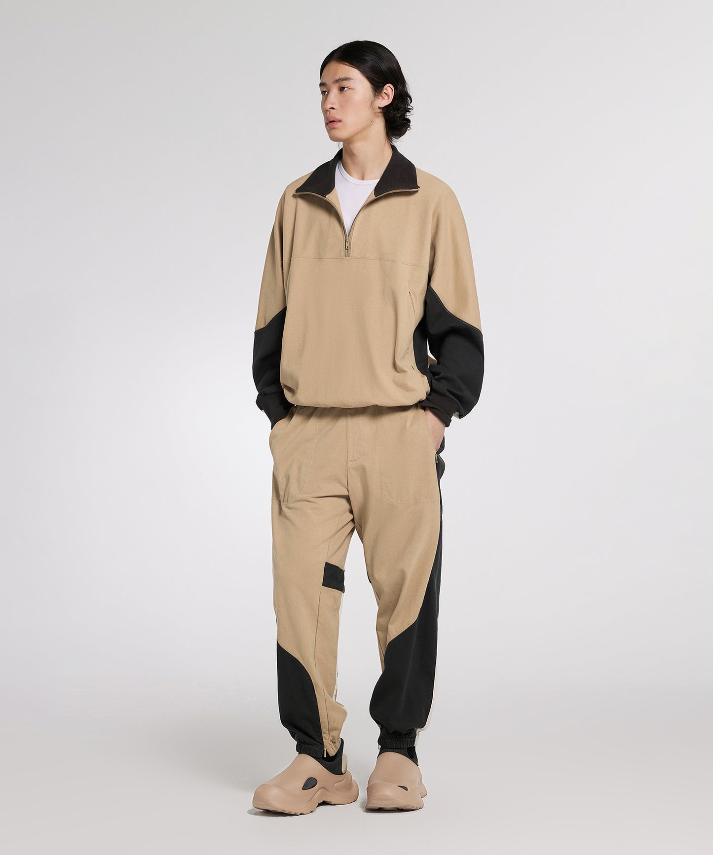 [CROQUIS]Color-block Zip-slit Jogger Pants