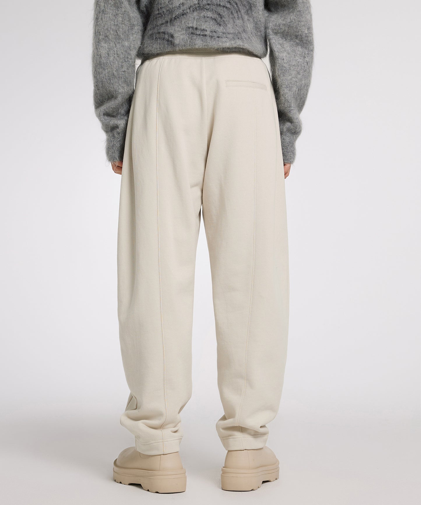 [CROQUIS]Relaxed-fit Tuck Sweatpants