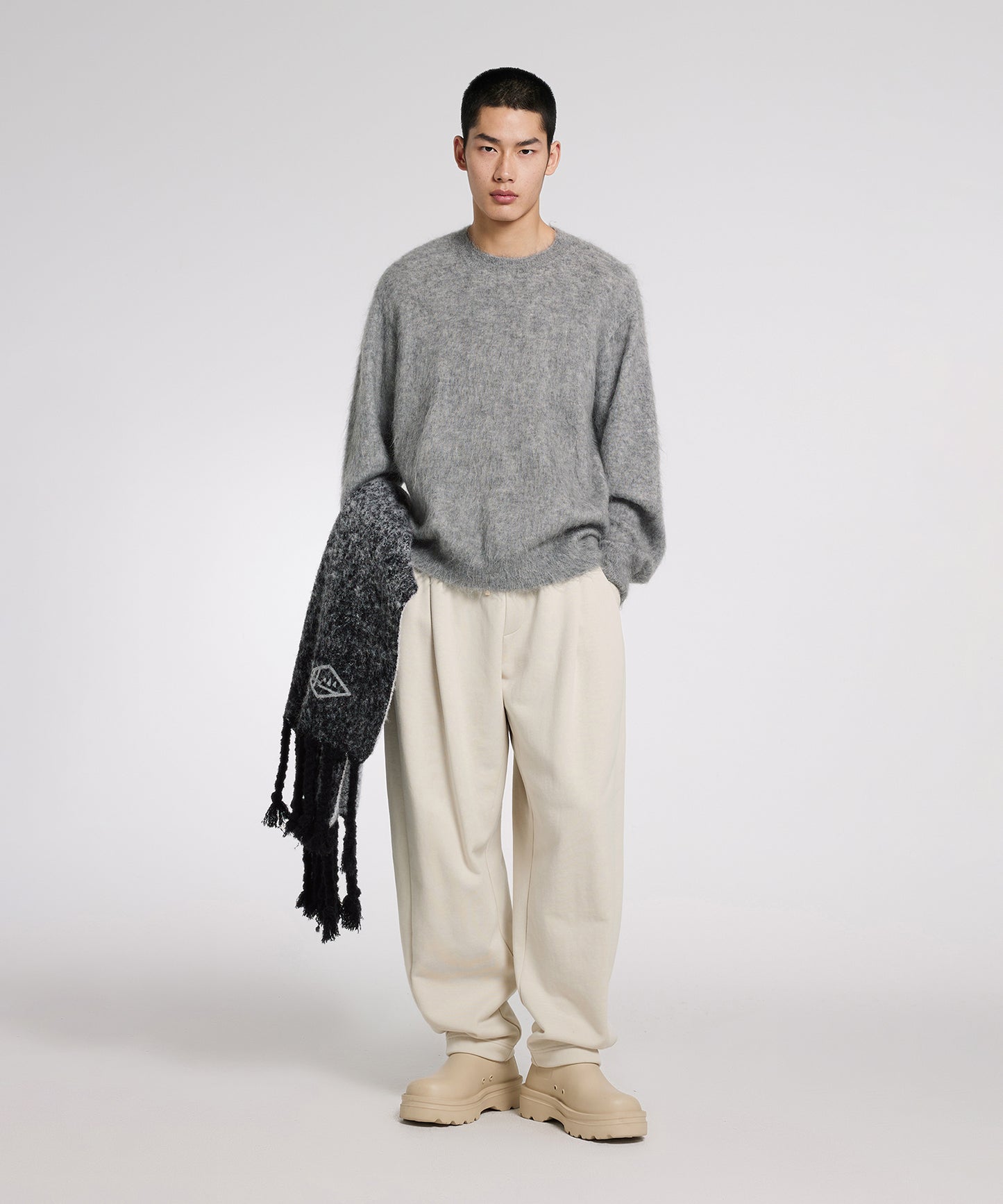 [CROQUIS]Relaxed-fit Tuck Sweatpants