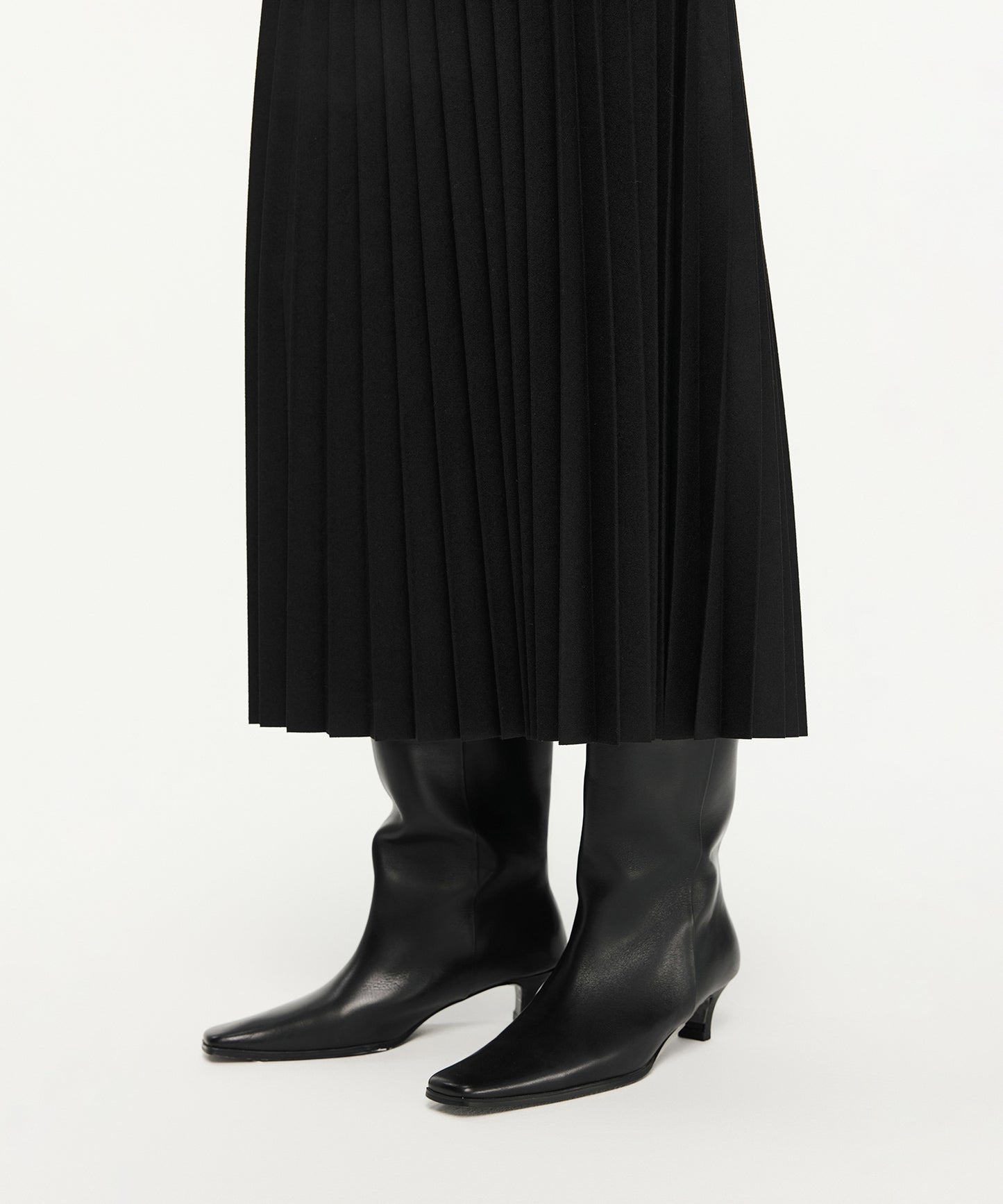 Elegant Pleated Skirt