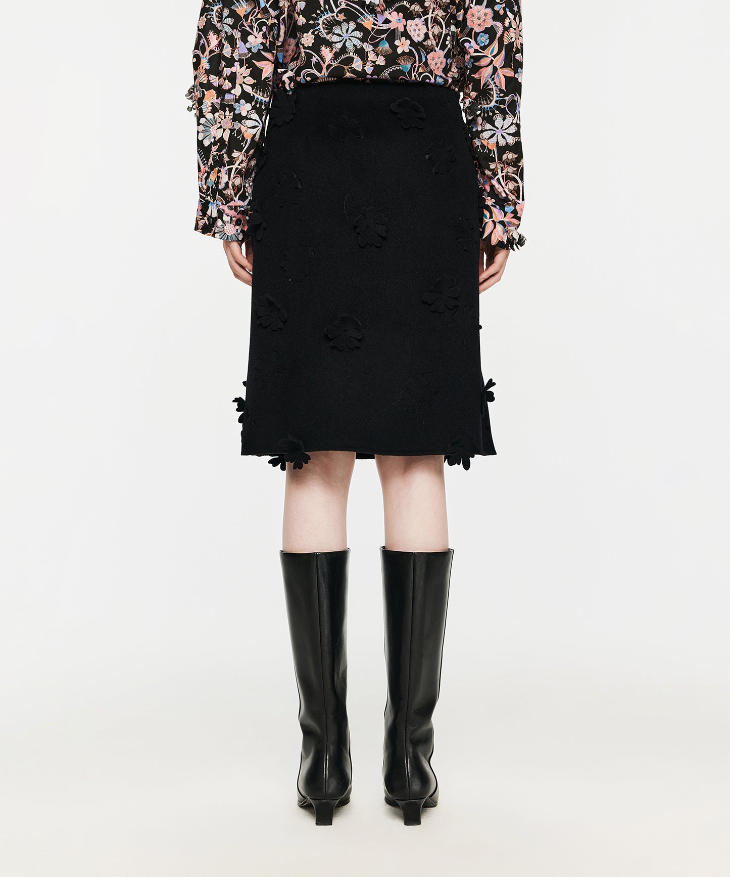 Flower-motif Cutwork Skirt