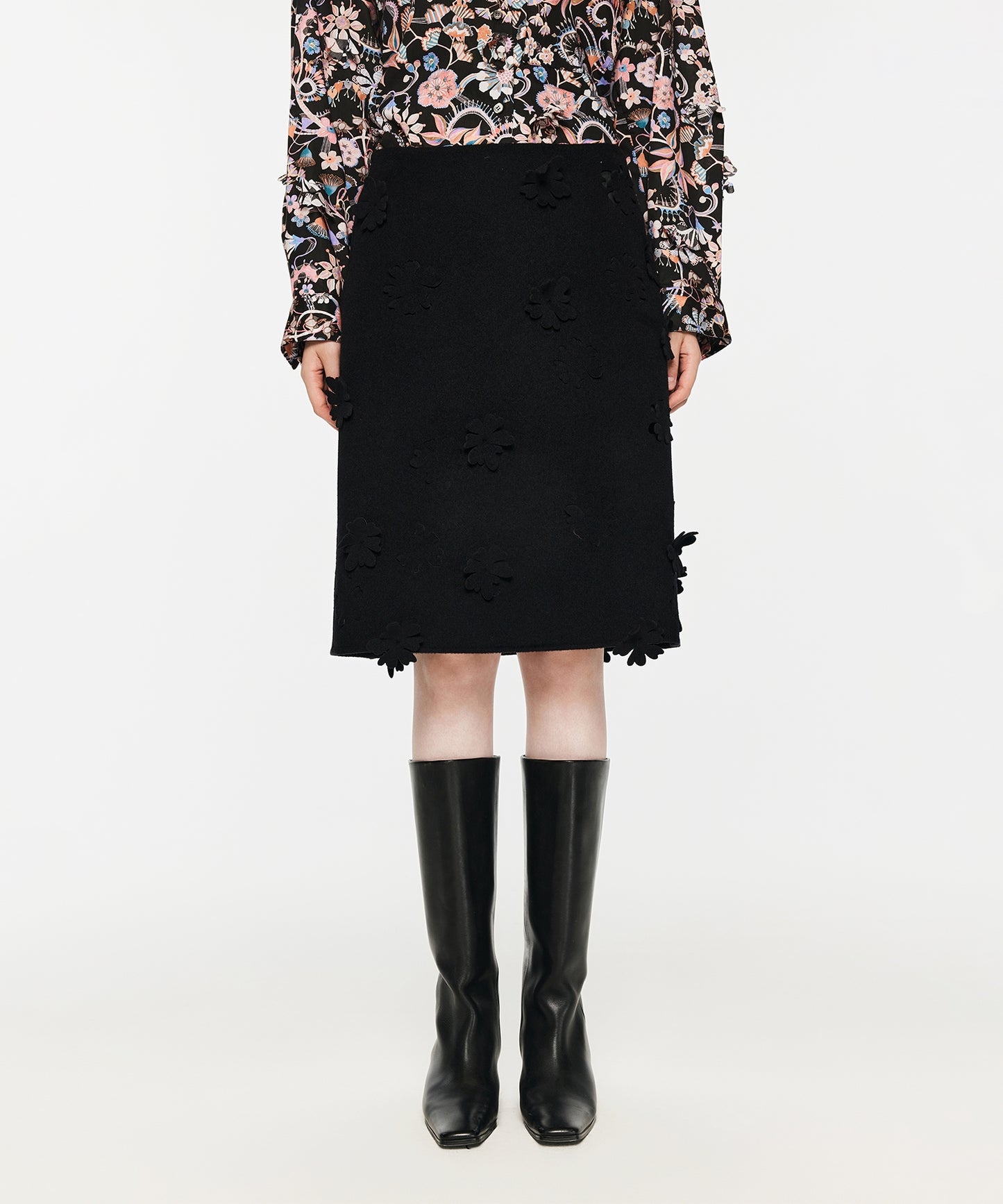 Flower-motif Cutwork Skirt