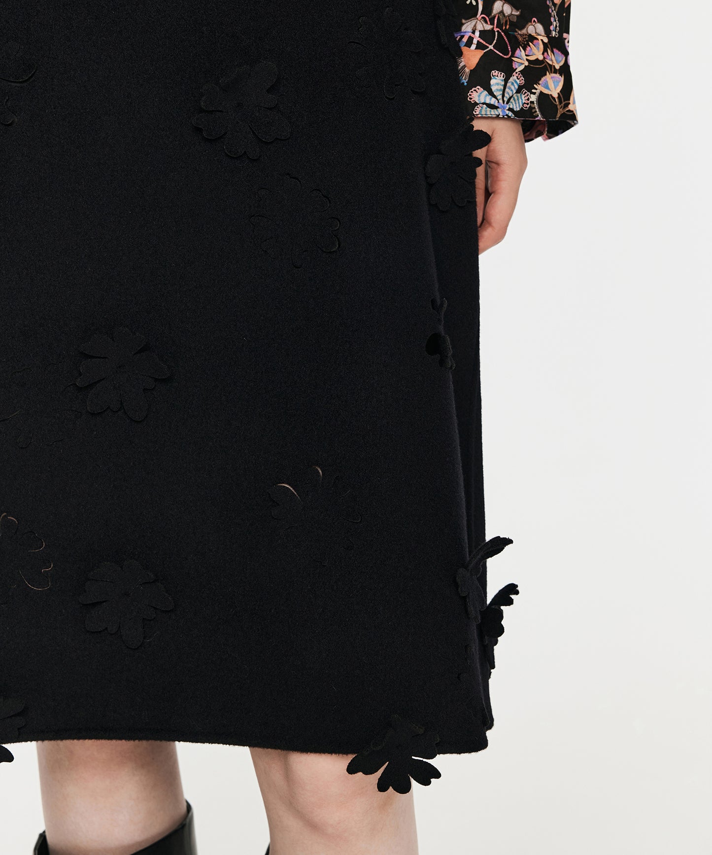 Flower-motif Cutwork Skirt