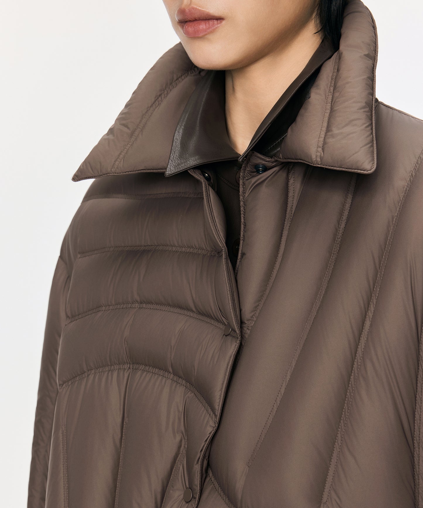 Twisted Quilted Mid-length Down Jacket