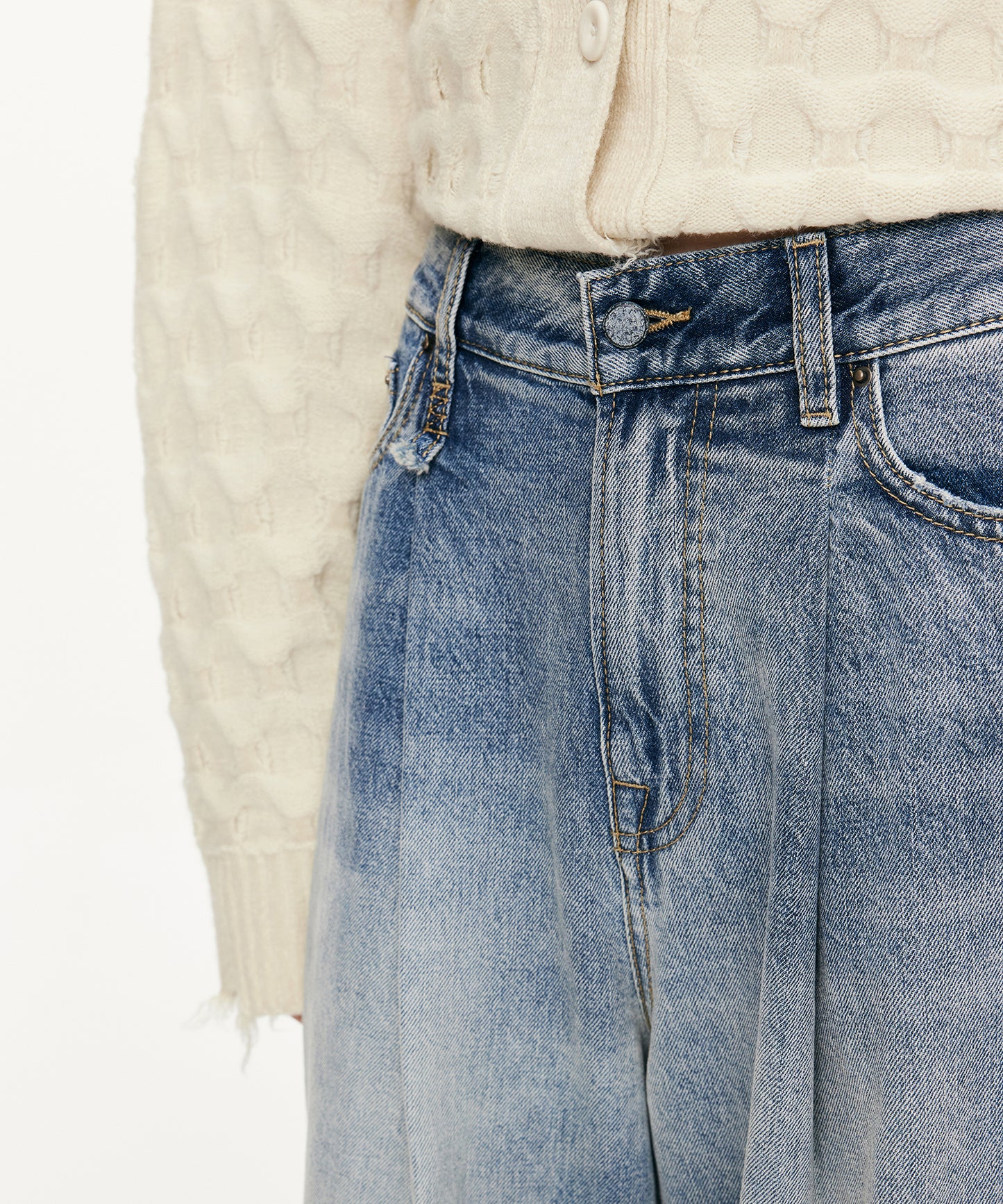 Timeless Straight-leg Jeans