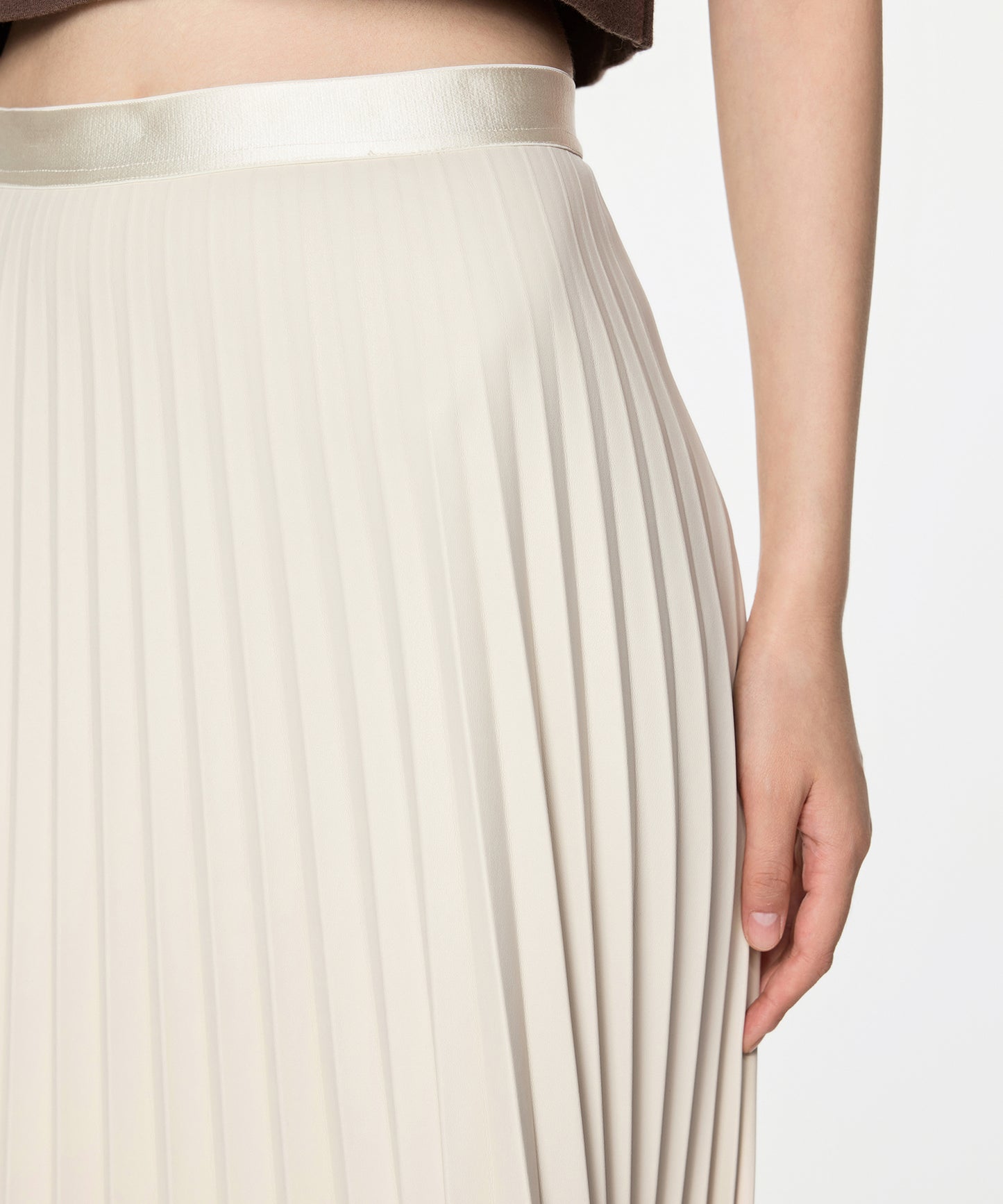 Elegant Faux Leather Pleated Skirt