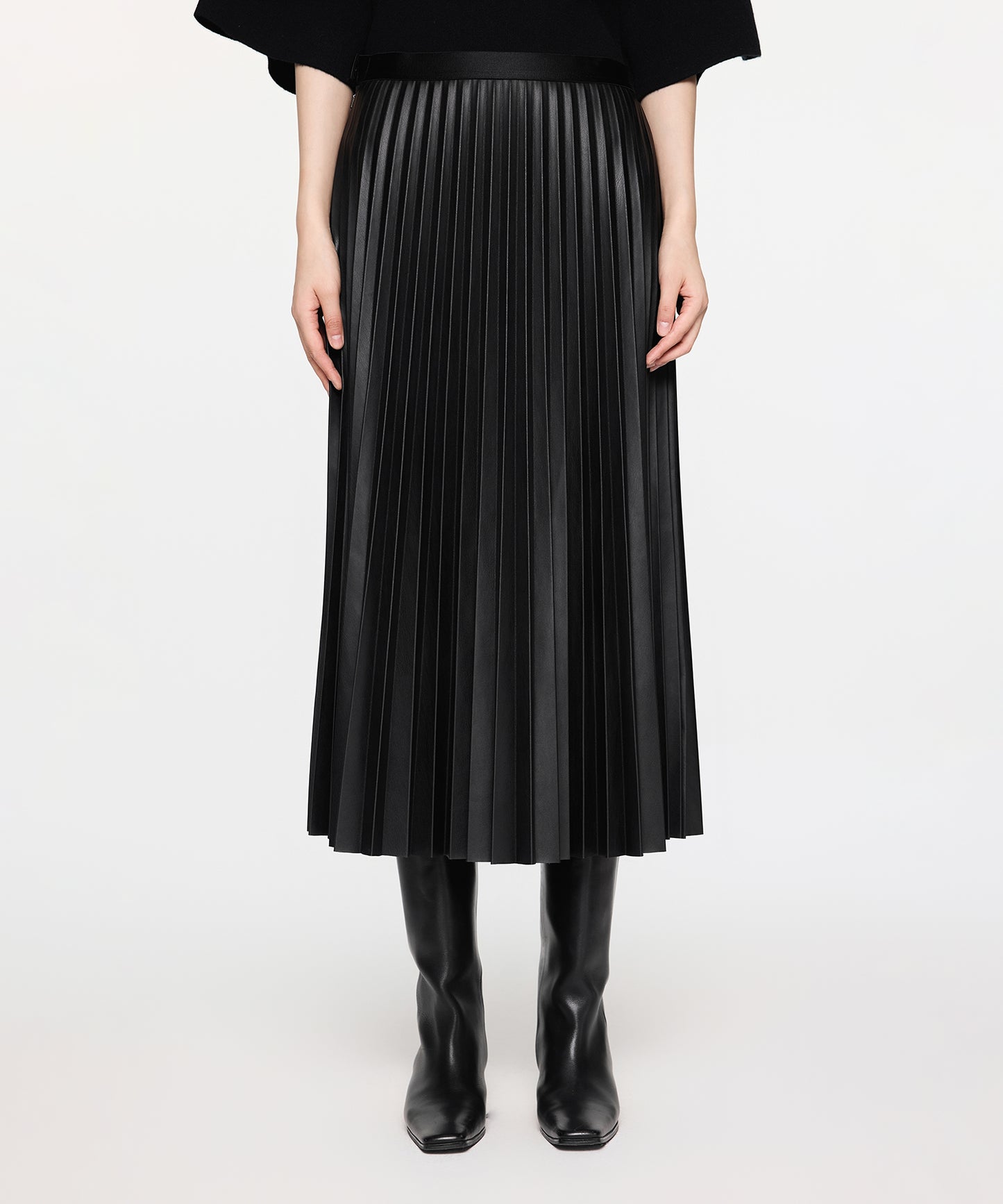 Elegant Faux Leather Pleated Skirt