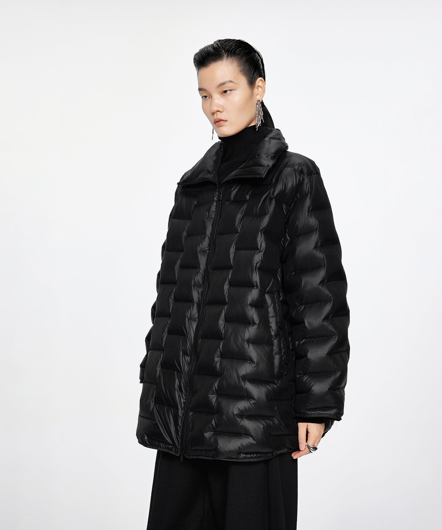 Drawstring-waist Quilted Down Jacket