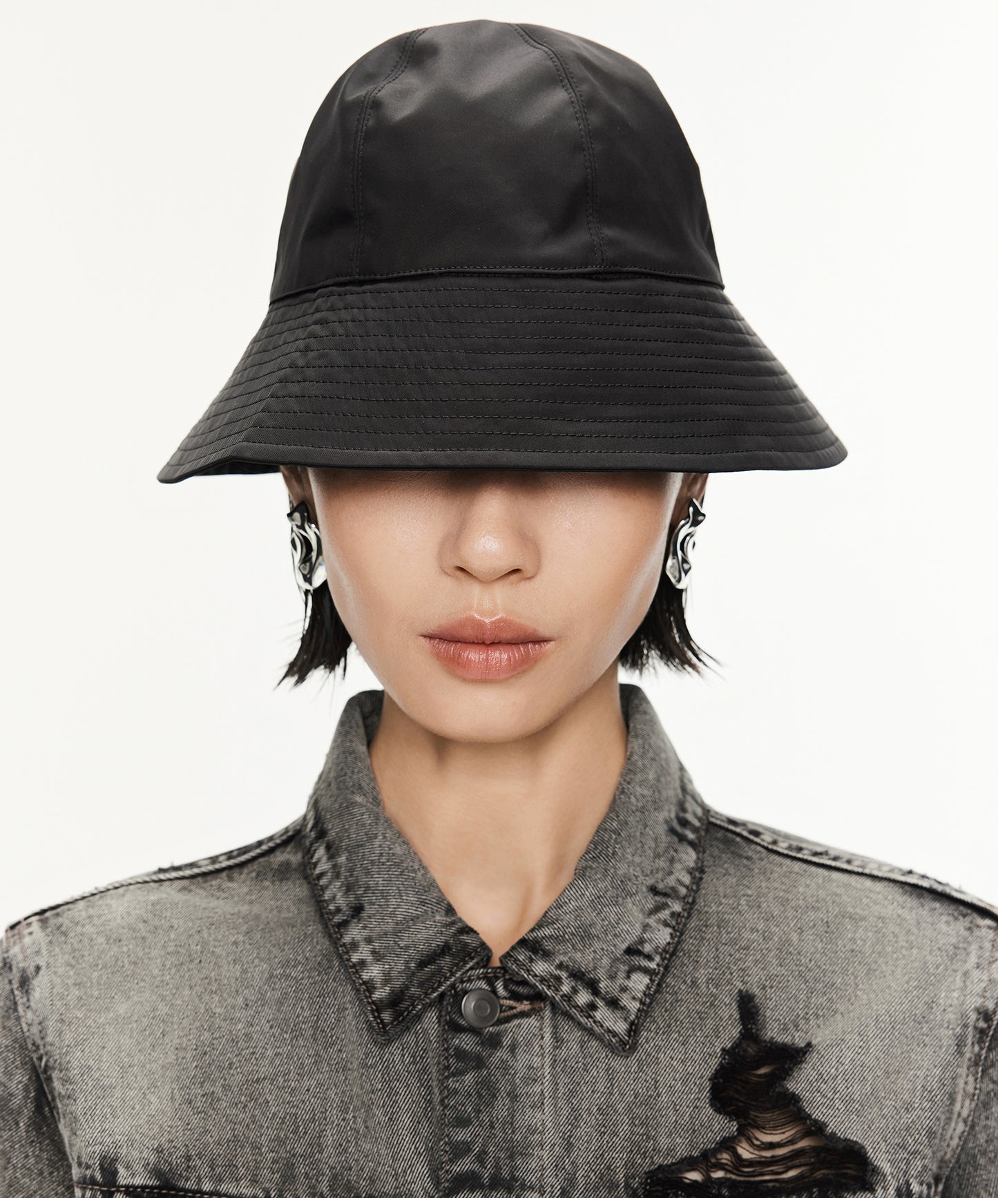 Seasonless Compact Bucket Hat