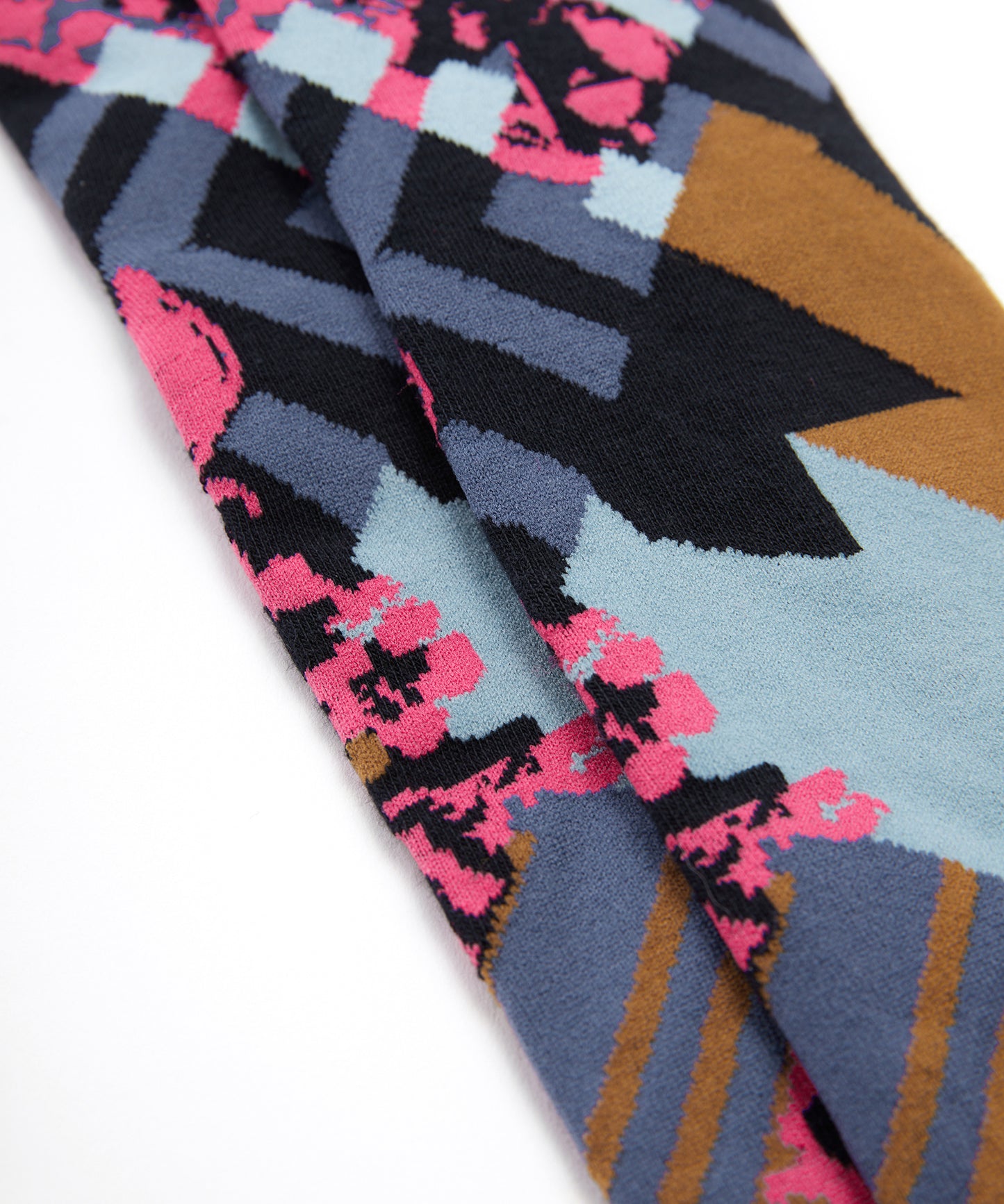 Vibrant Plant & Geometric Patterned Tabi Socks