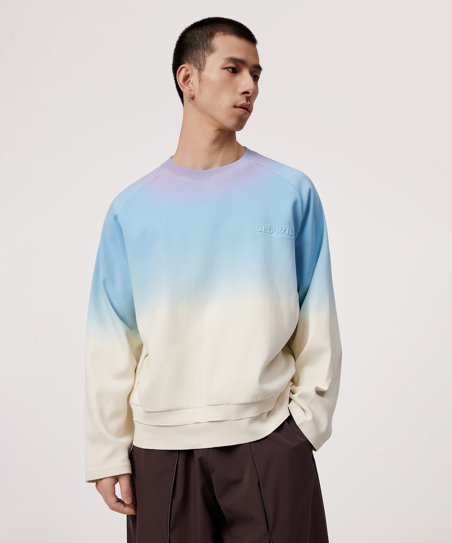 [CROQUIS]Gradient Glow Sweatshirt