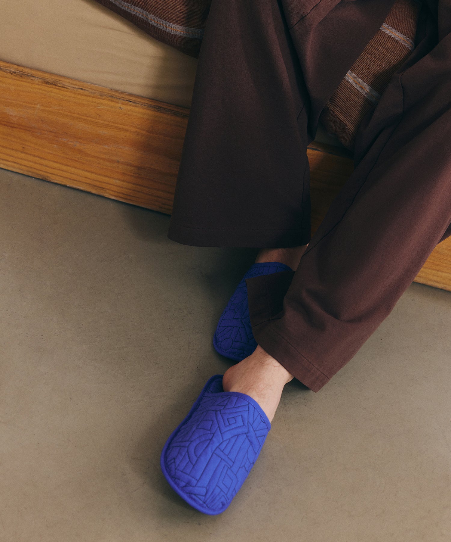 HOME Cozy Quilted Slippers