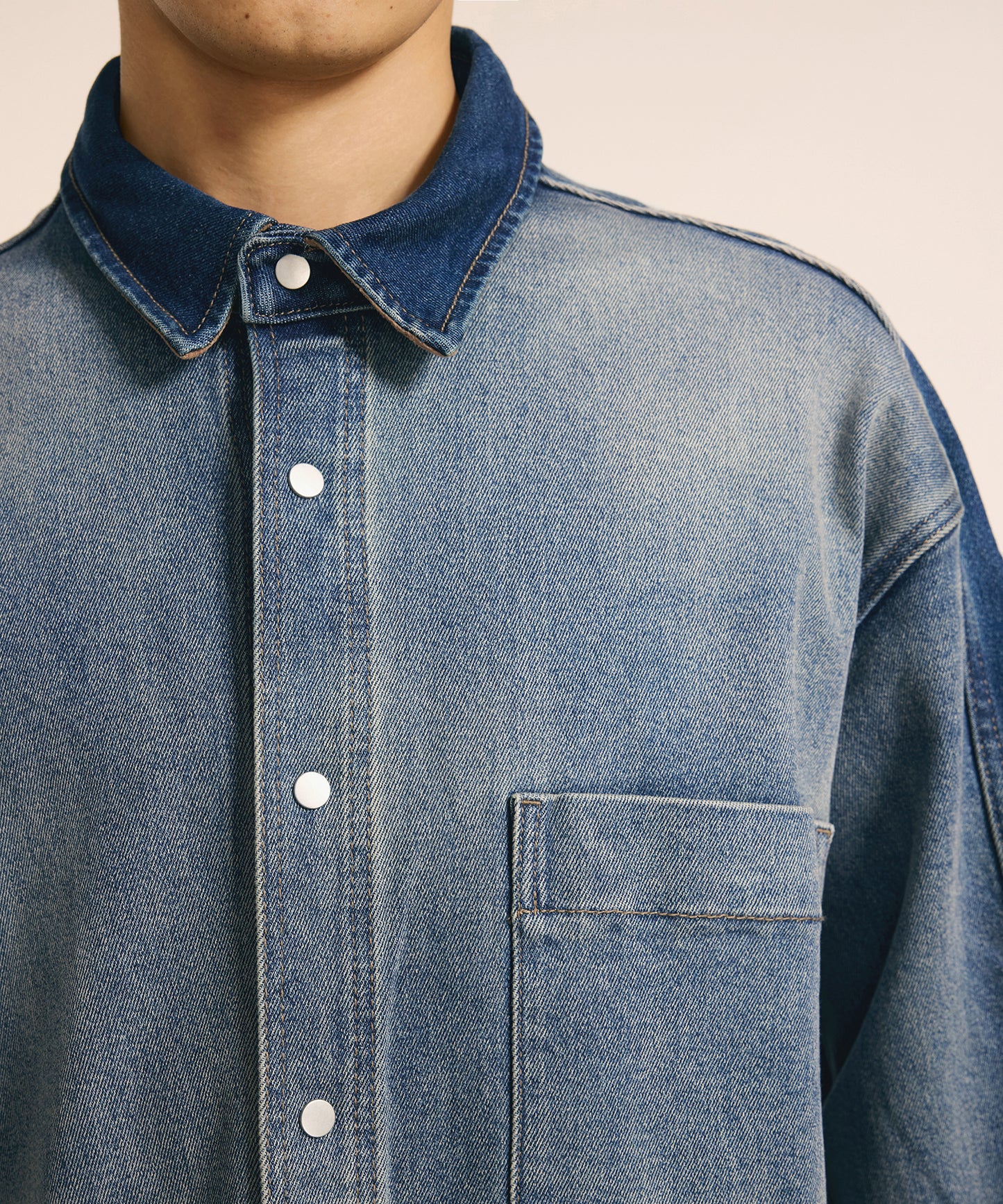 [CROQUIS] Corduroy-trim Denim Shirt