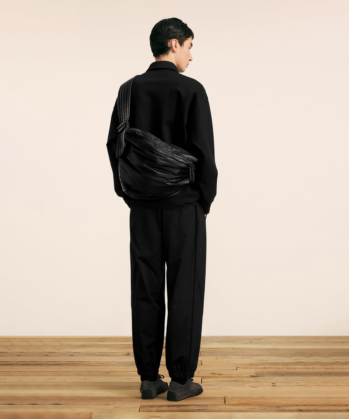 [CROQUIS] Boxy Half-zip Sweatshirt