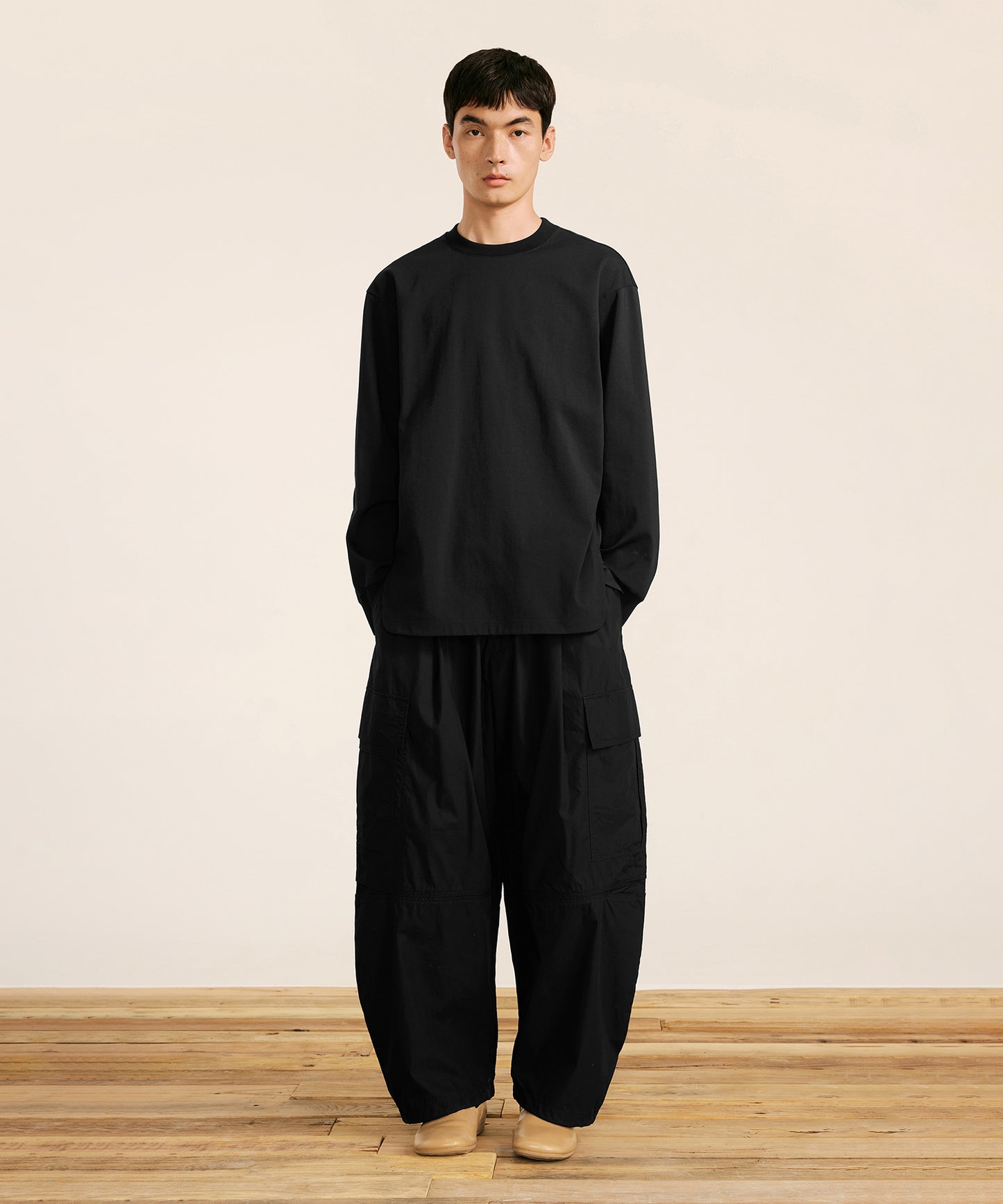 [CROQUIS] Wide-leg Parachute Trousers