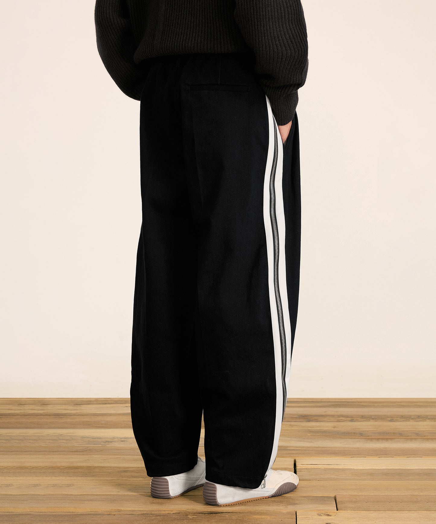 [CROQUIS] Convertible Zip Denim Trousers