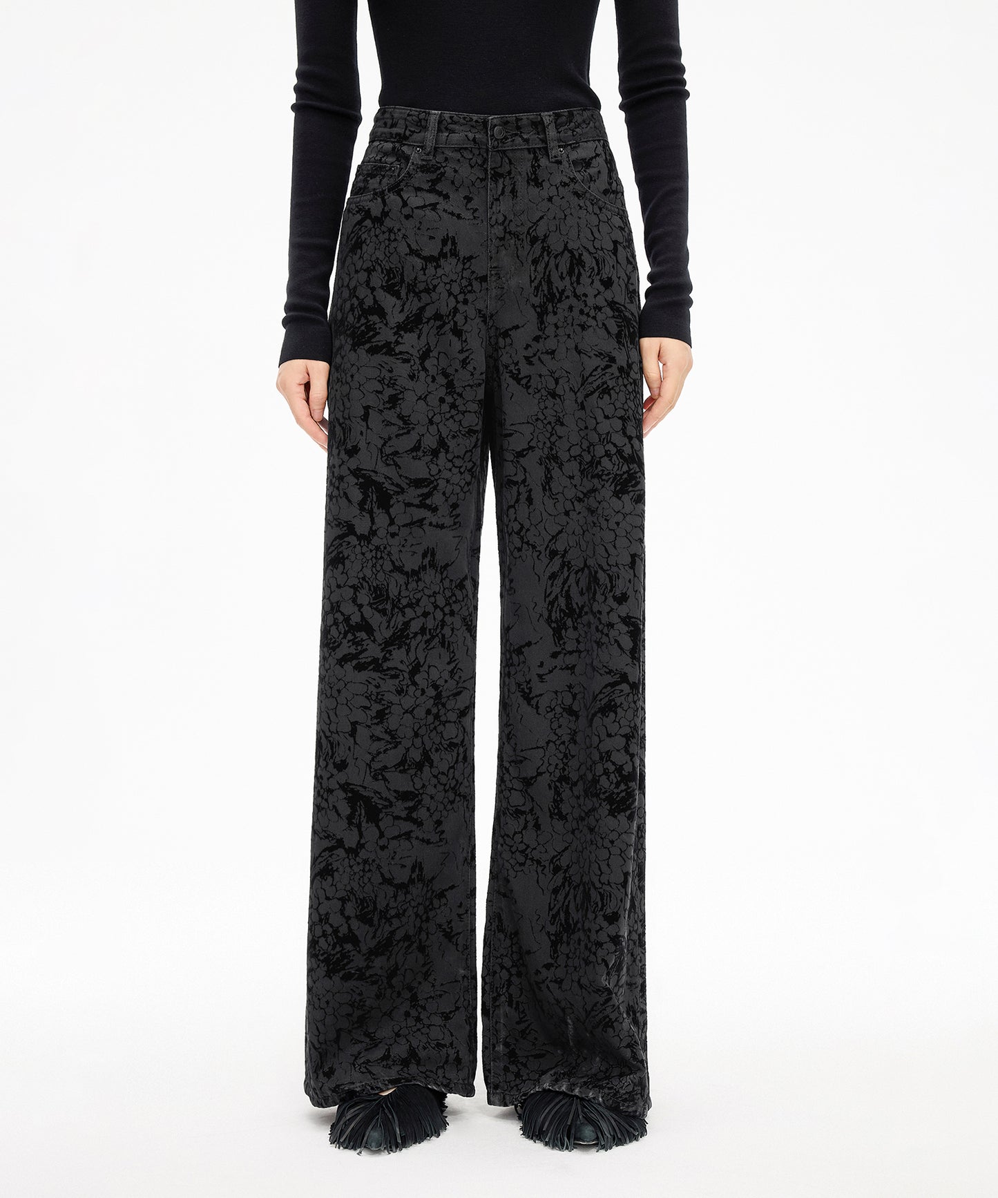 Hydrangea Flock Trace Denim