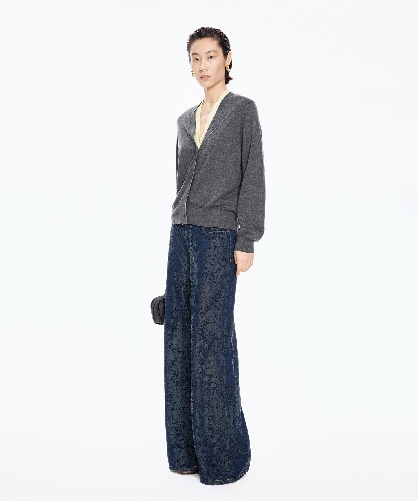 Hydrangea Flock Trace Denim