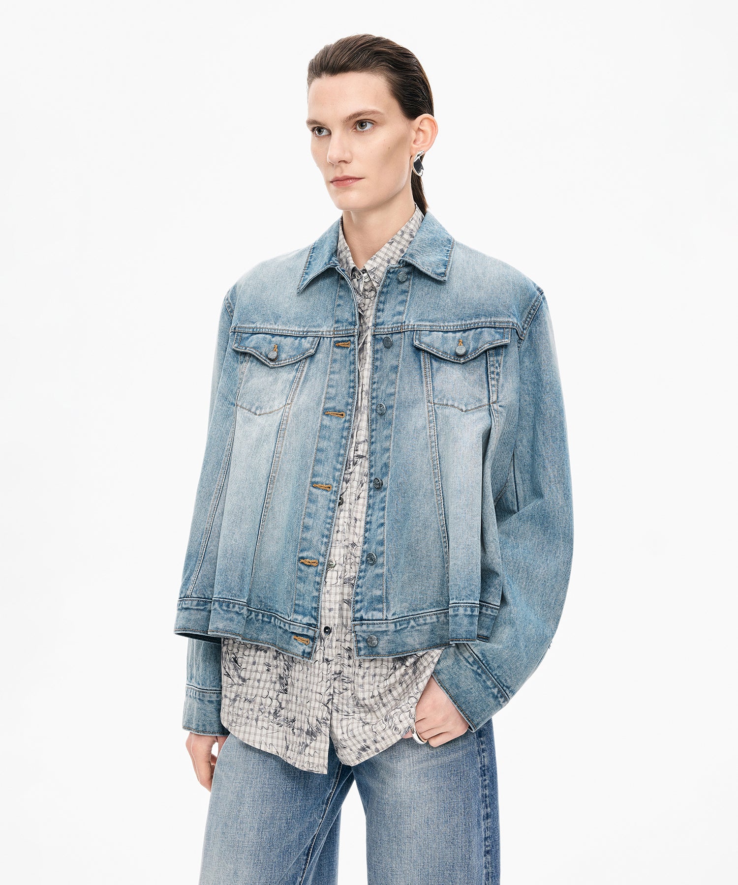 デニムフレアジャケット Flared Denim Jacket – JNBY ONLINE STORE