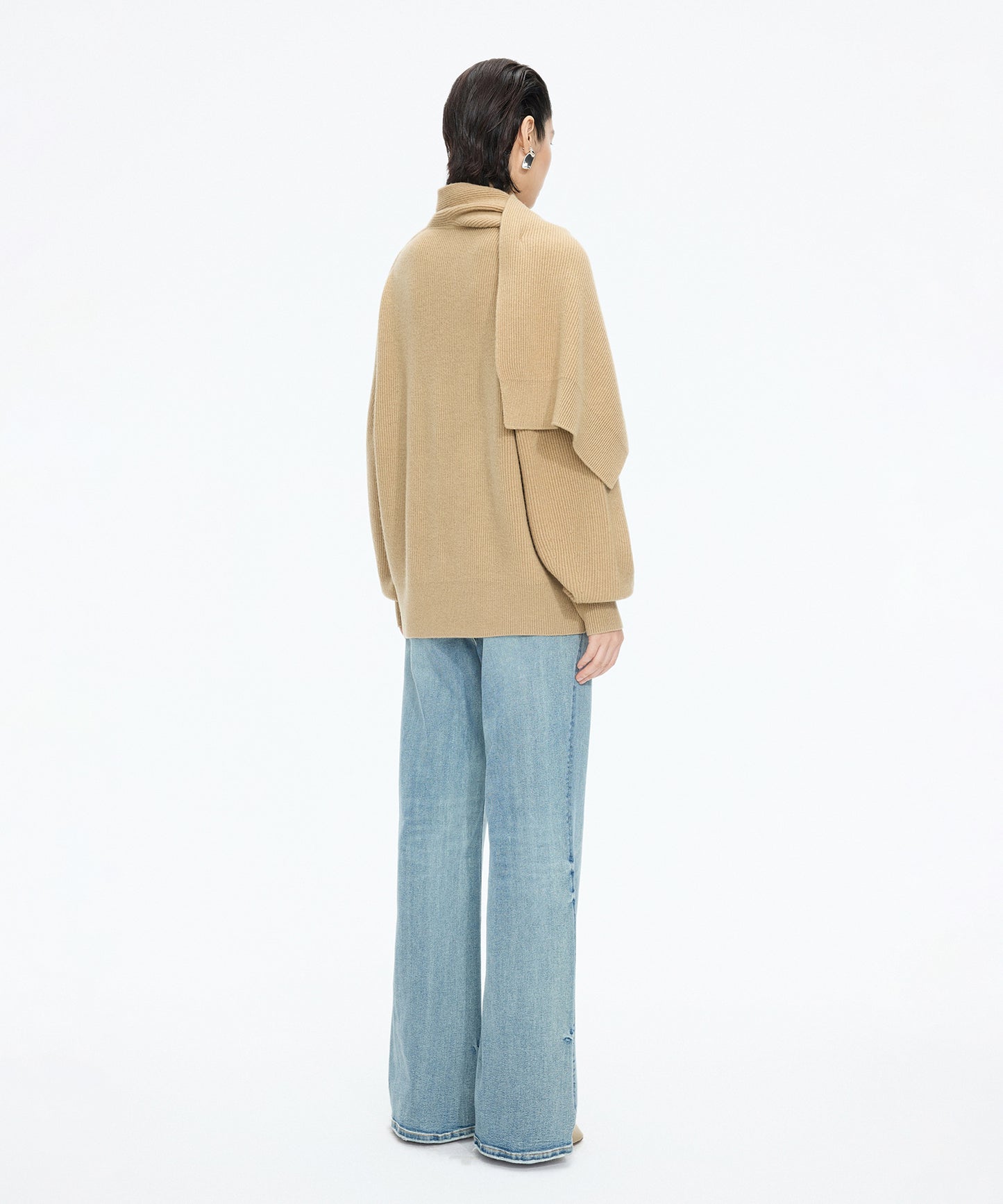 Scarf Design Knit Cardigan