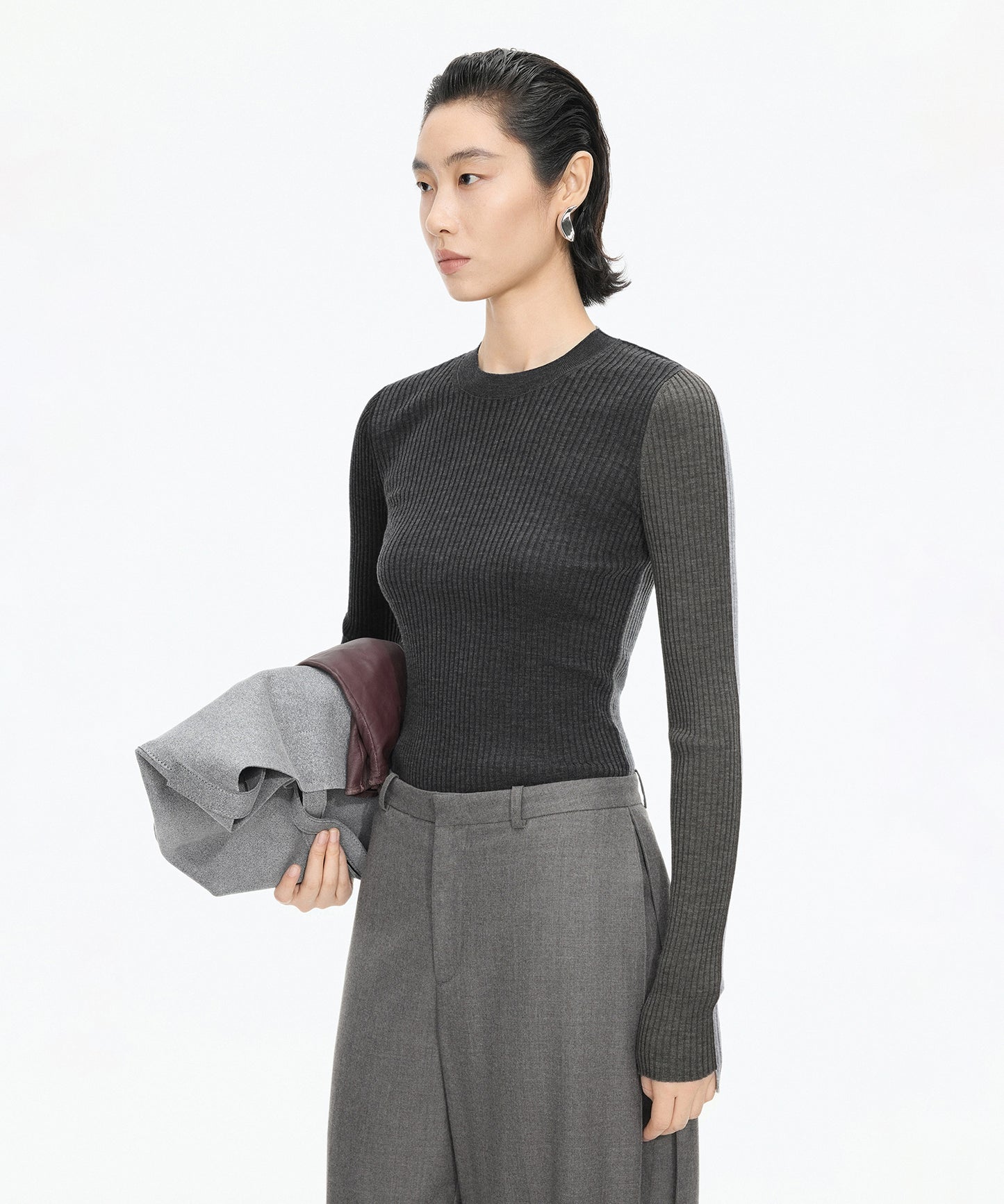 Color-block Knit Pullover