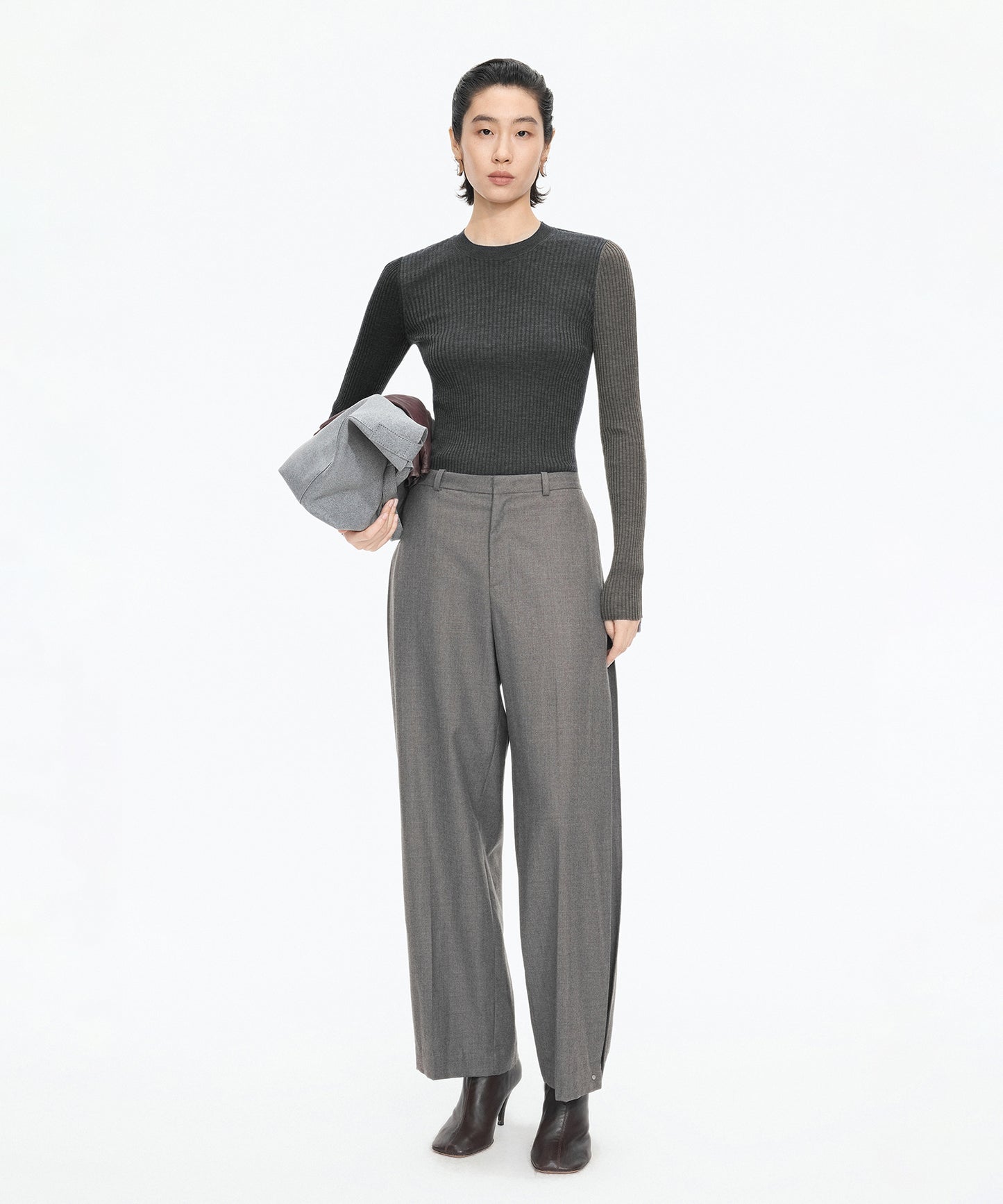 Color-block Knit Pullover