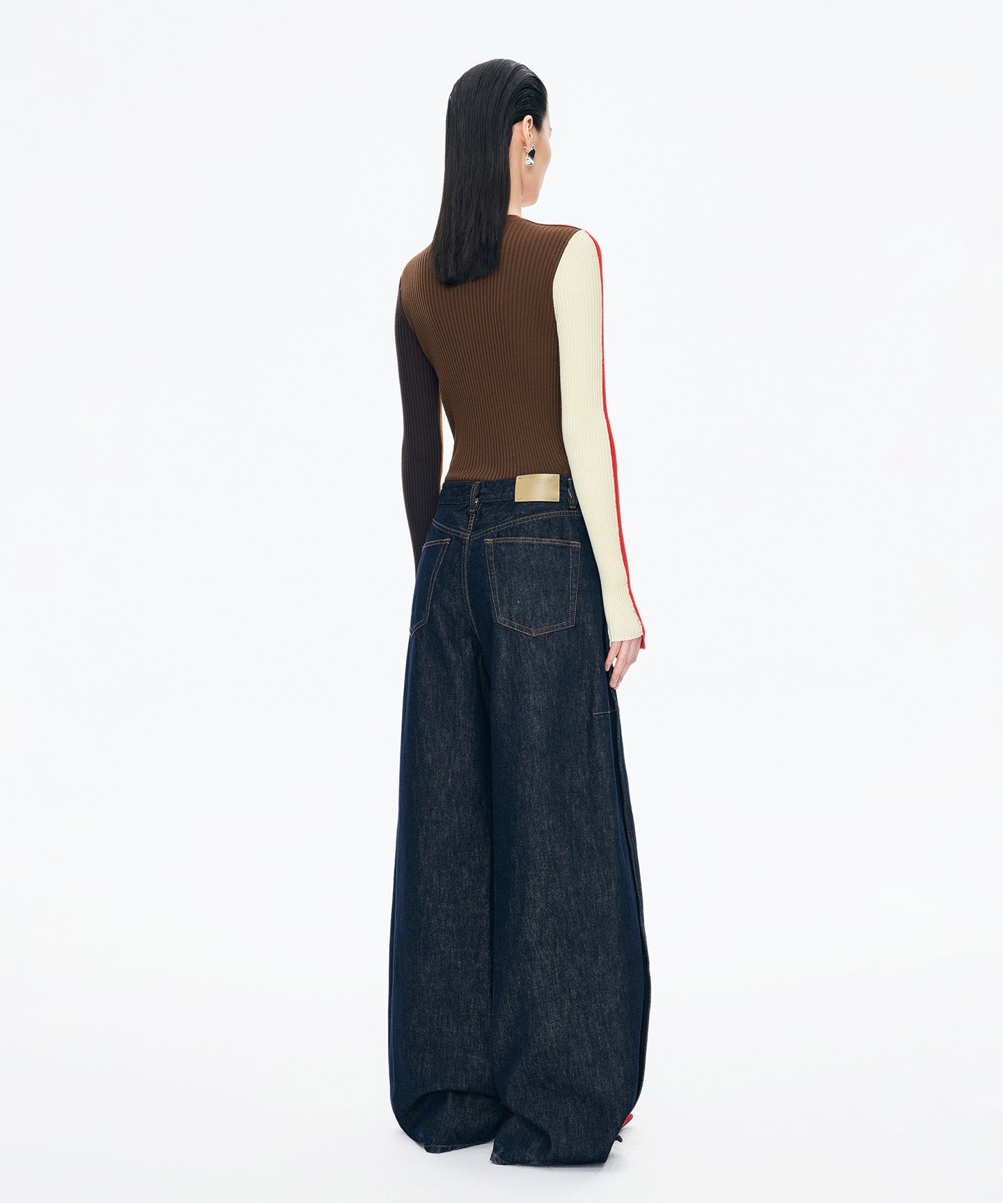 Color-block Knit Pullover