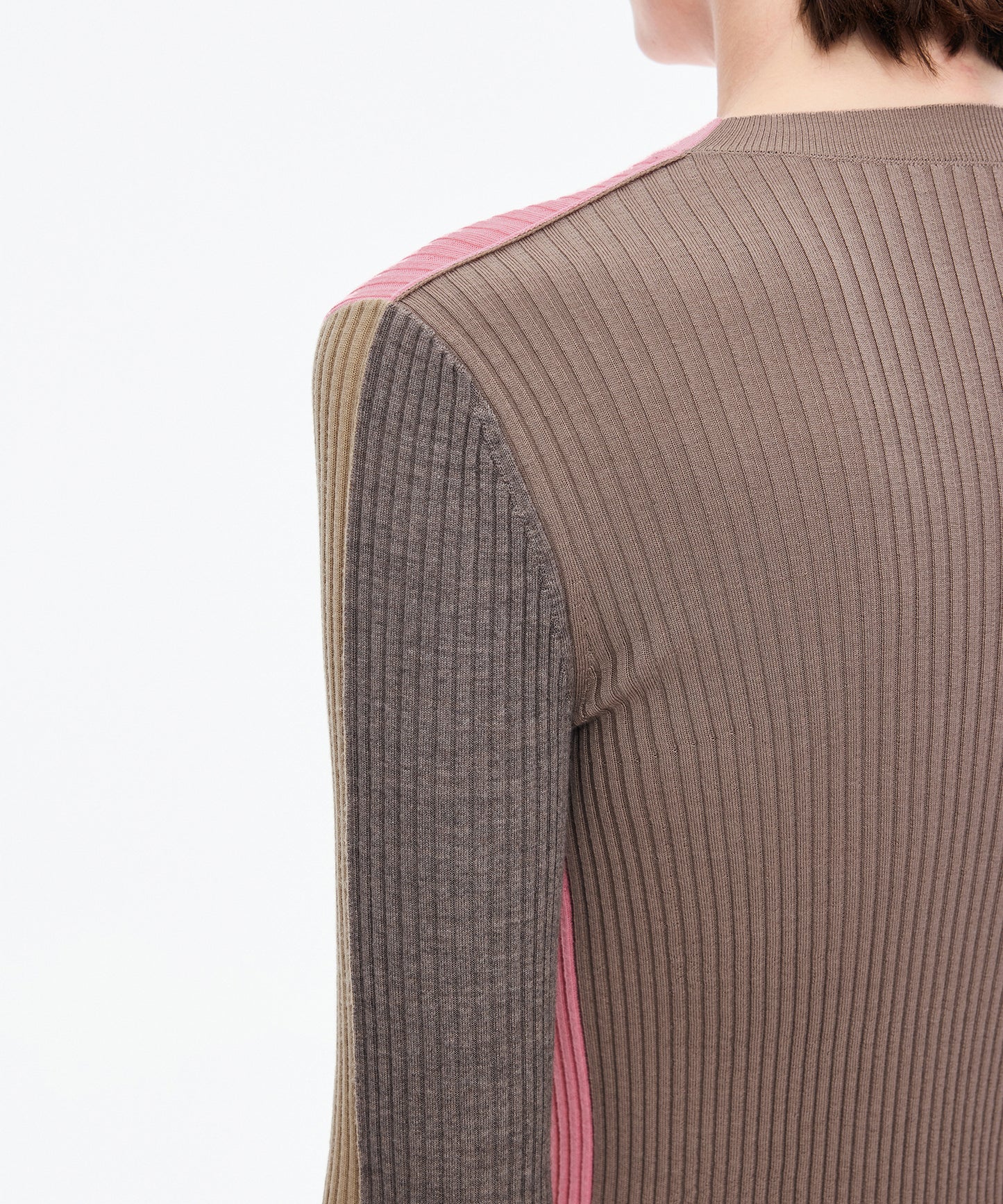 Color-block Knit Pullover