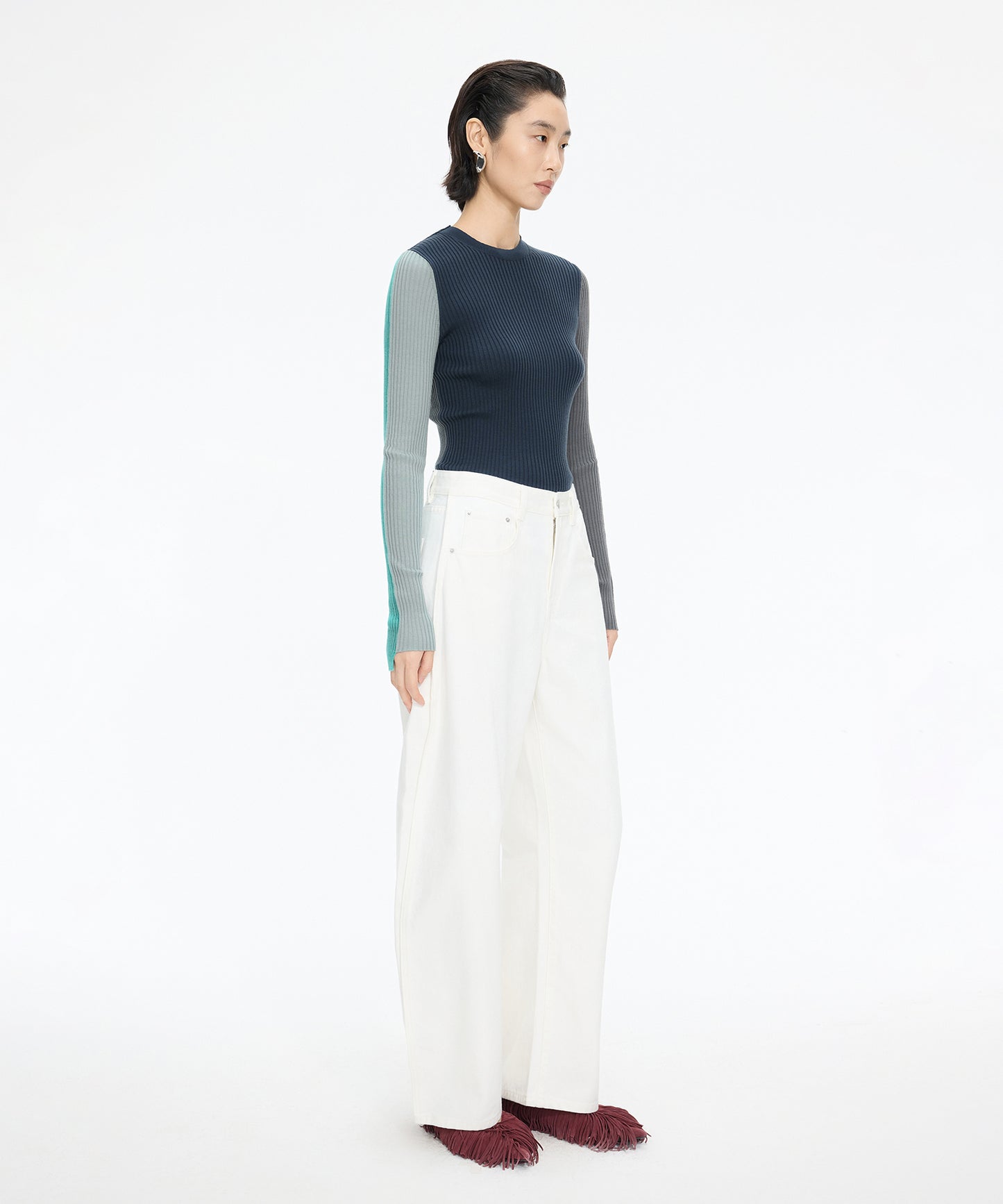 Color-block Knit Pullover