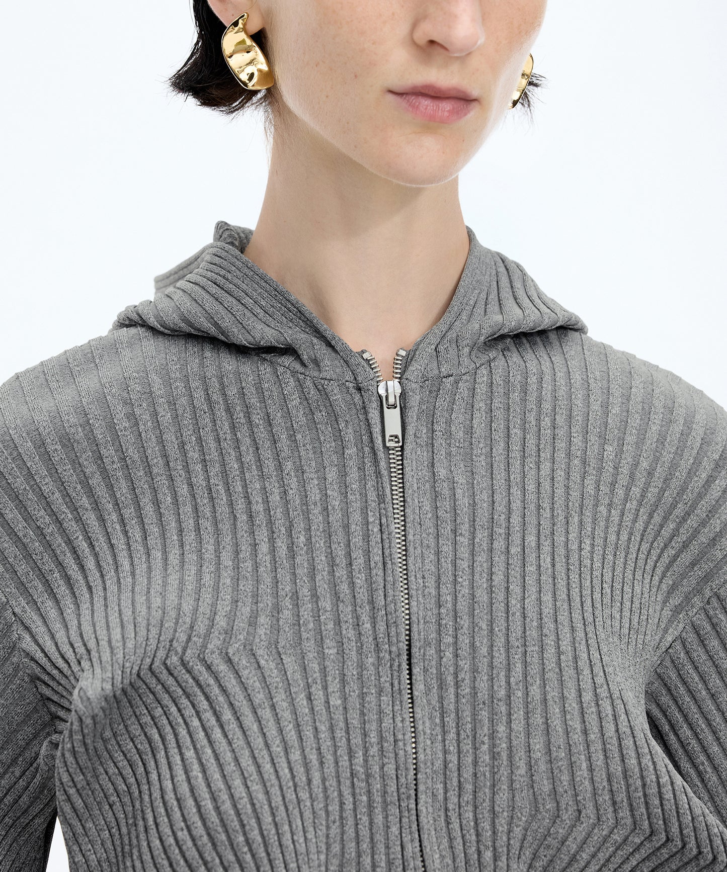 Signature Sculpted Zip-up Cardigan