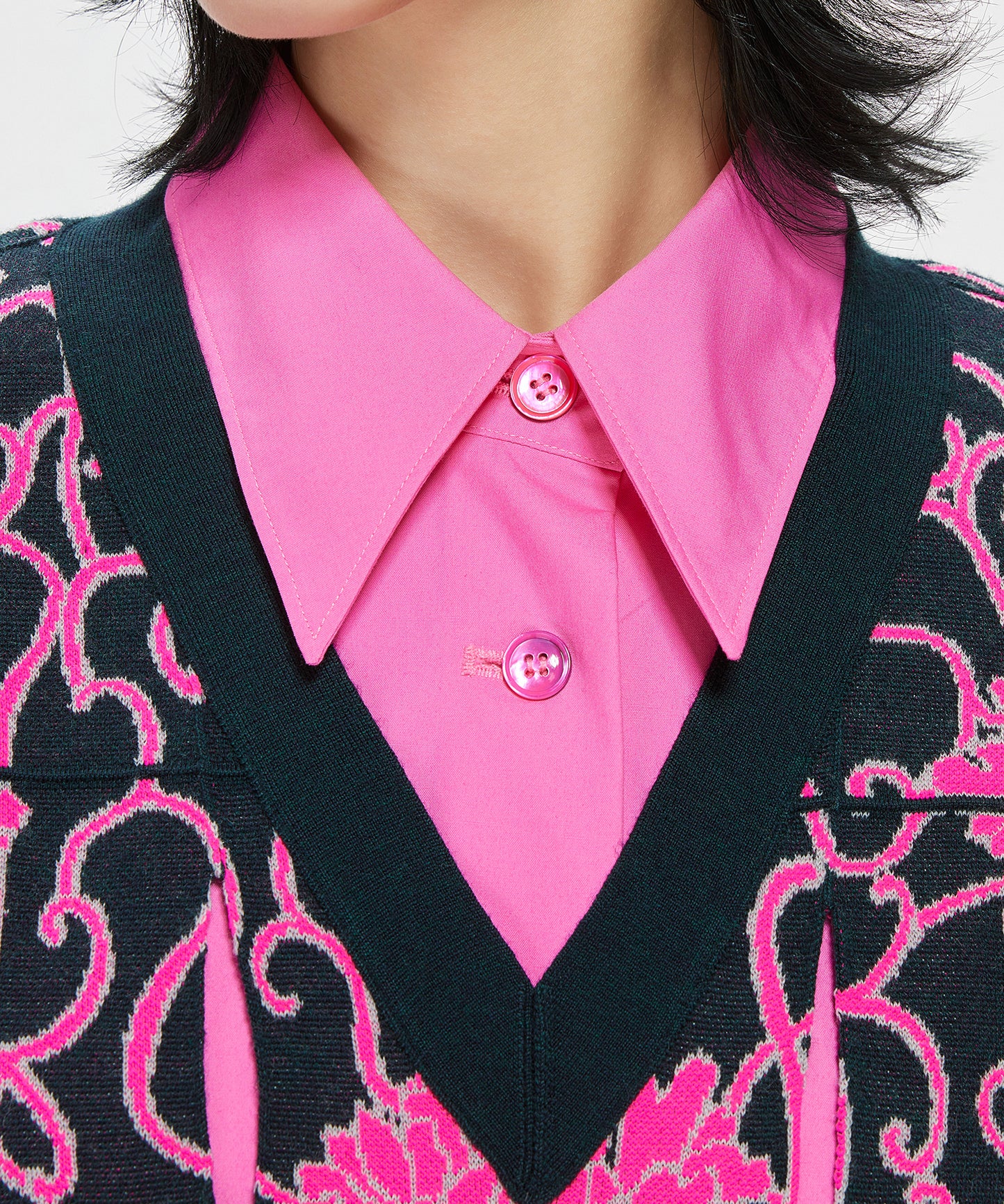 Cut-out Oriental-pattern Jacquard Sweater Vest