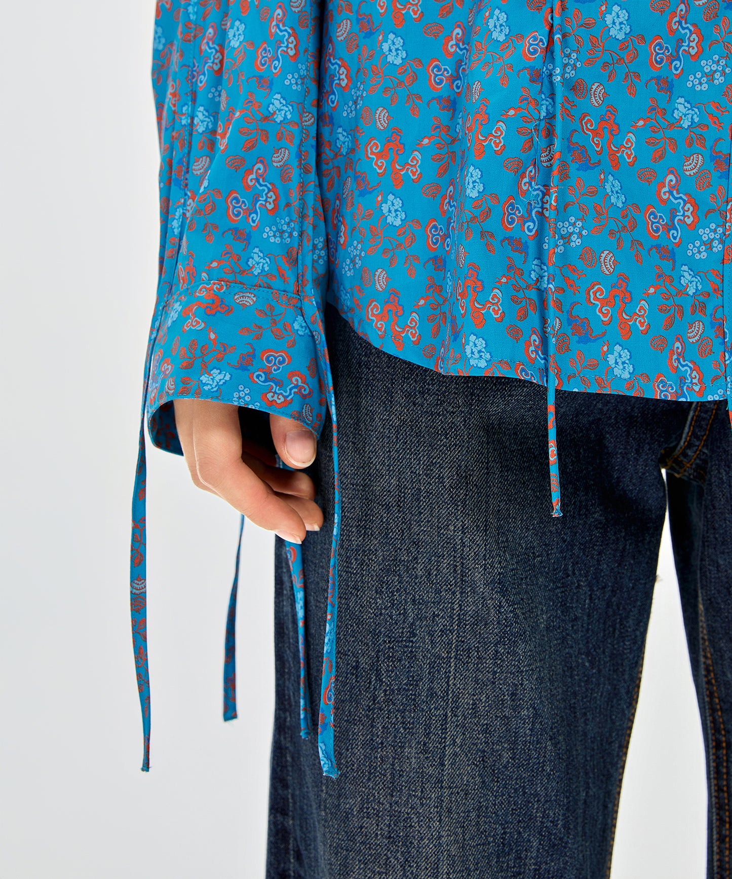 Ribbon-embellished Retro-print Cotton Shirt