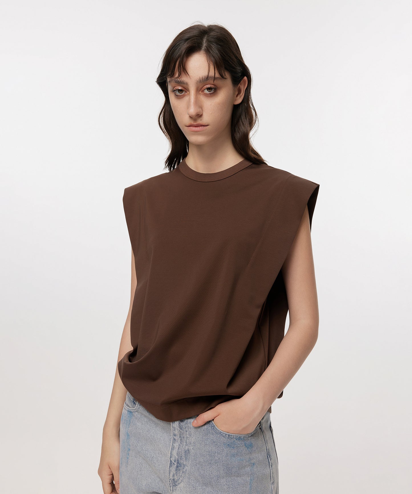 Architecture-inspired Shoulder Minimal Cotton T-shirt