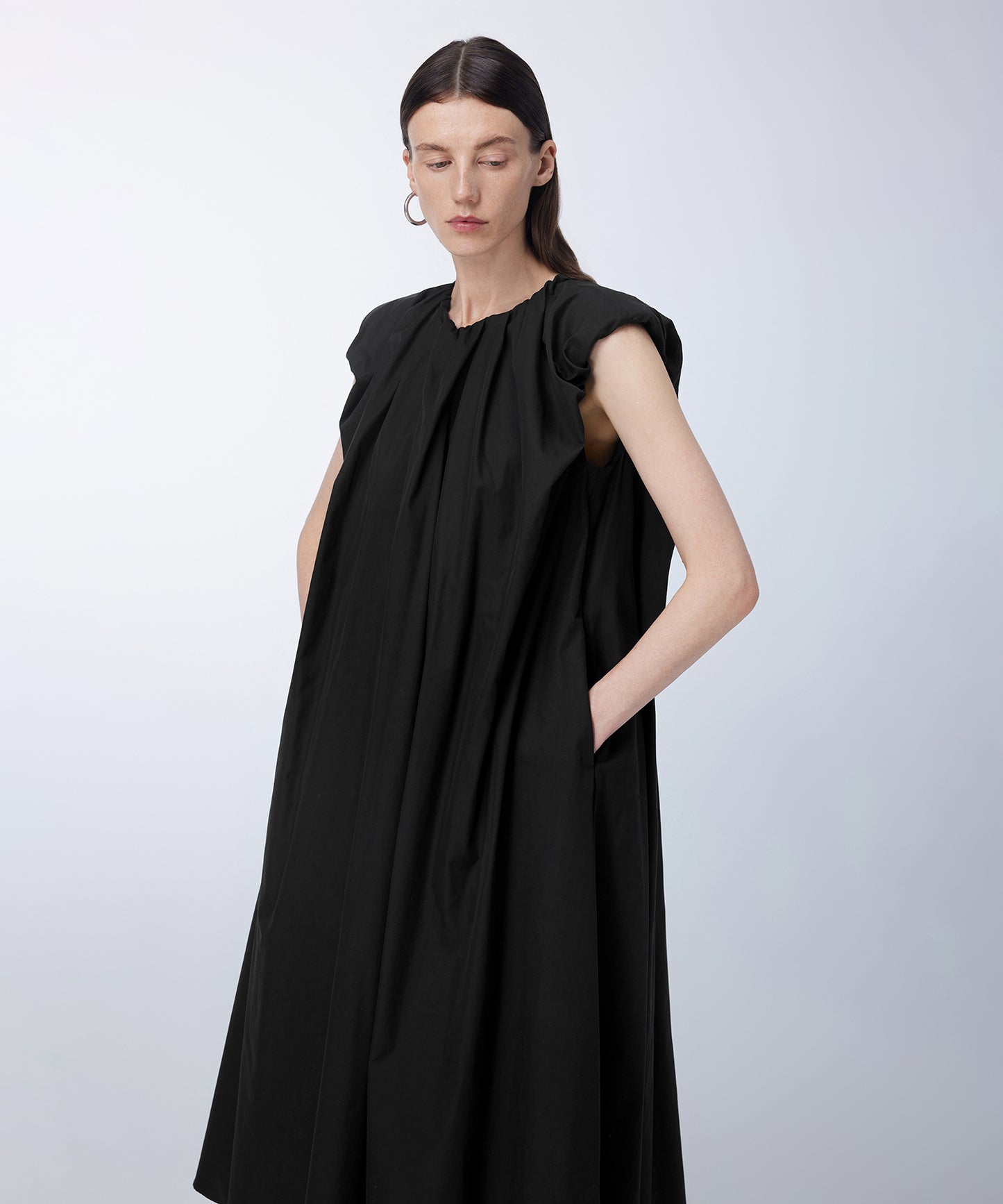Elegant Sleeveless A-Line Dress